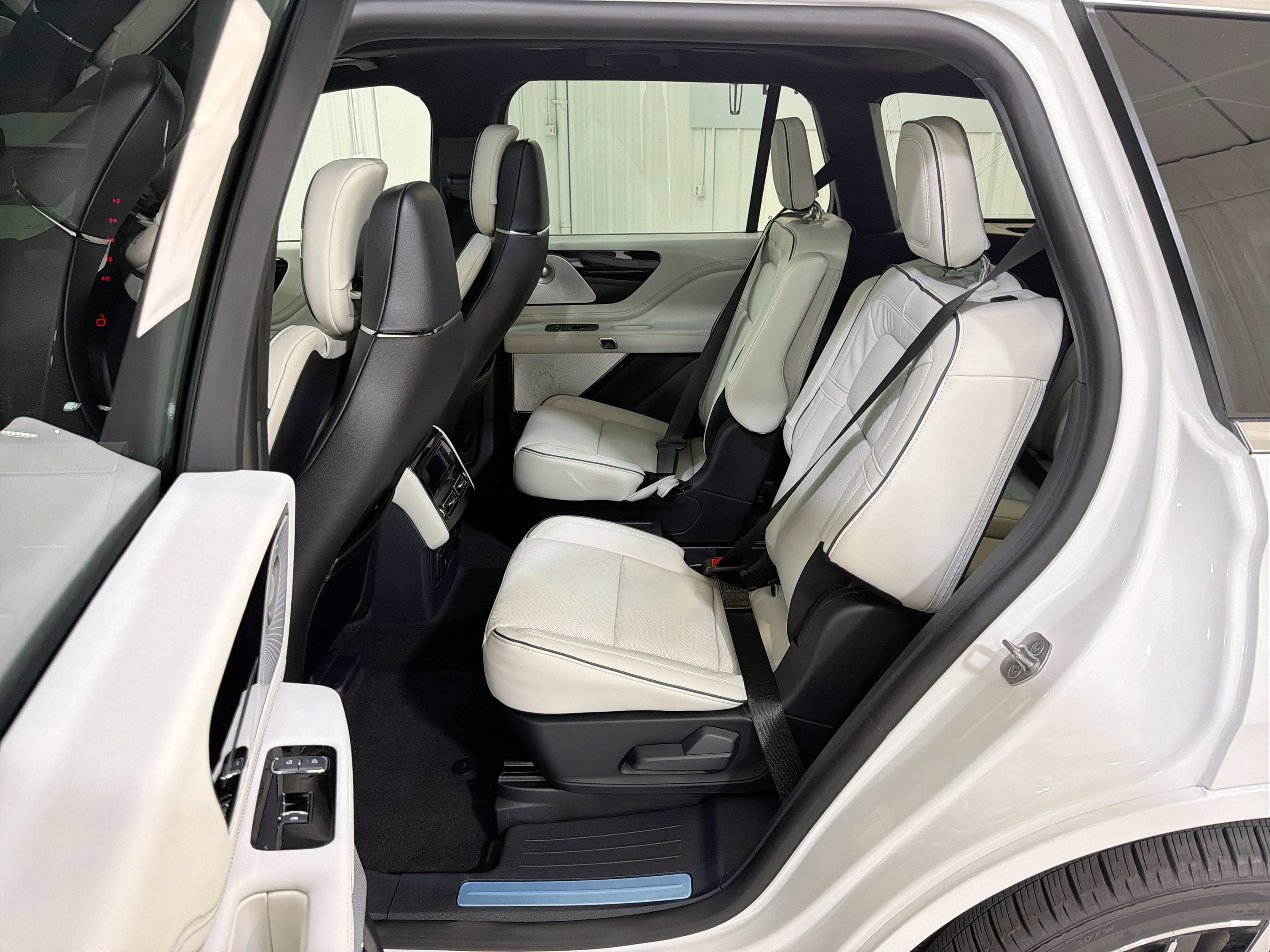 2026 Lincoln Aviator Black Label