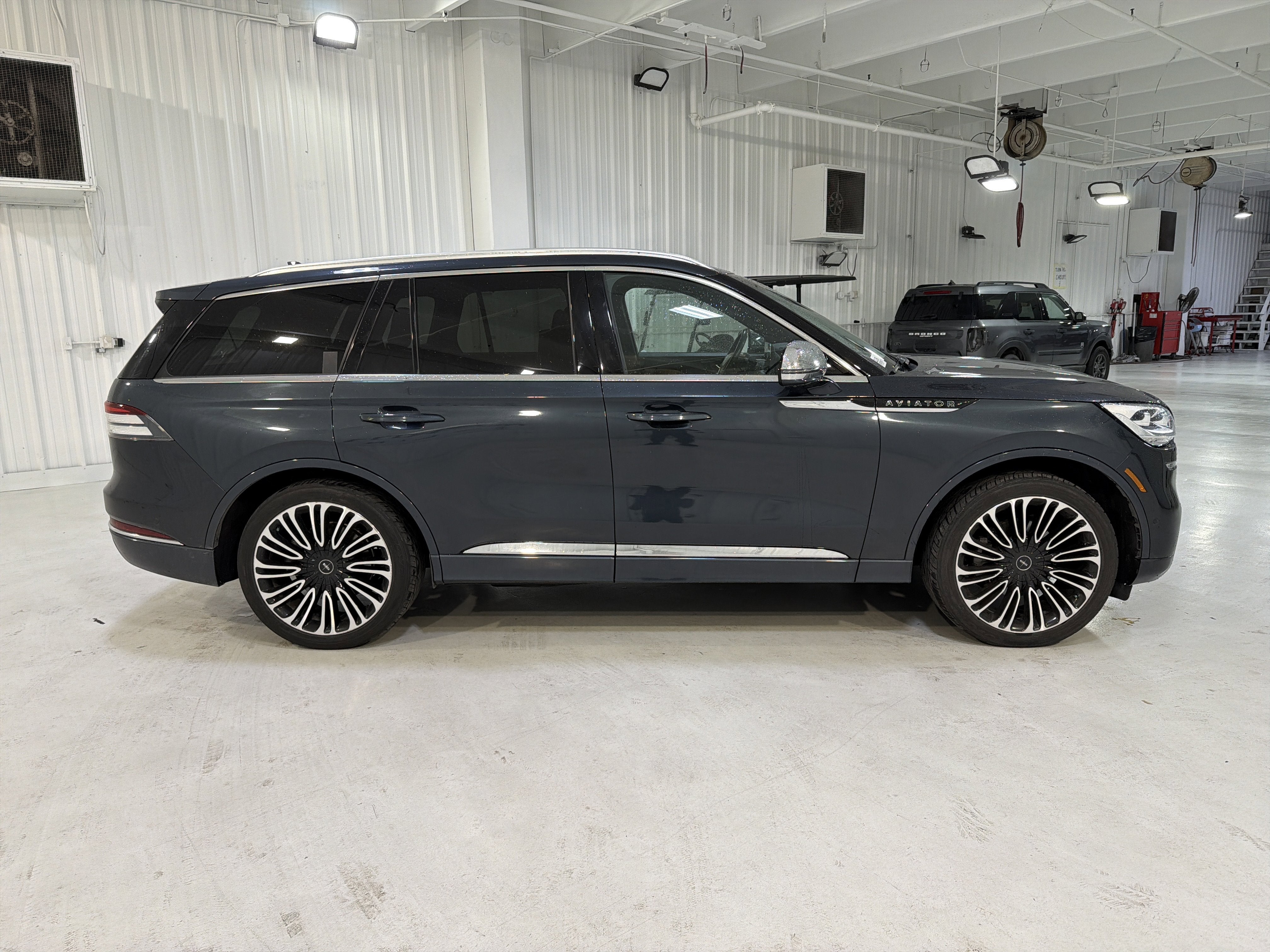 2020 Lincoln Aviator Black Label