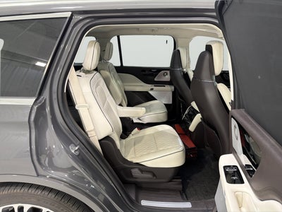 2021 Lincoln Aviator Black Label