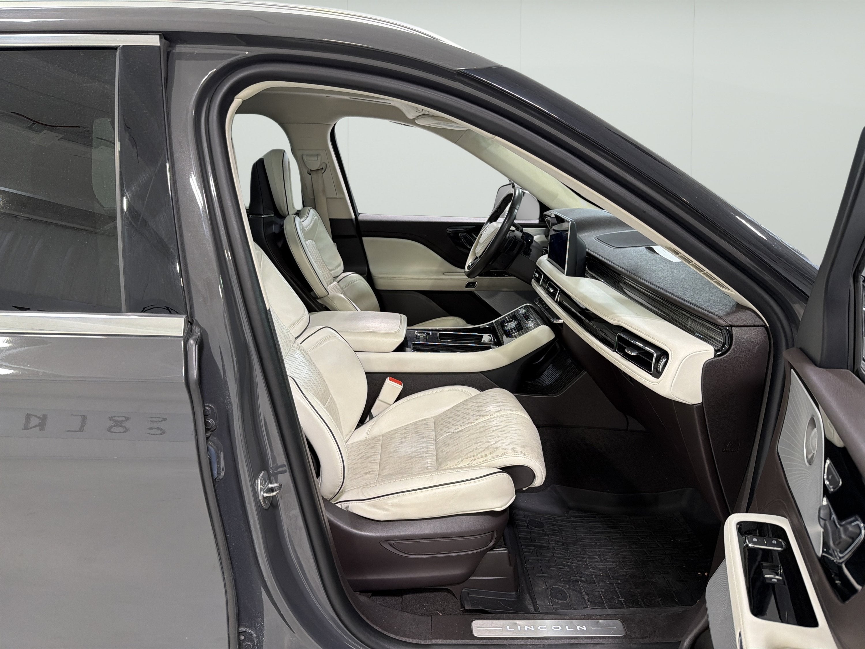 2021 Lincoln Aviator Black Label