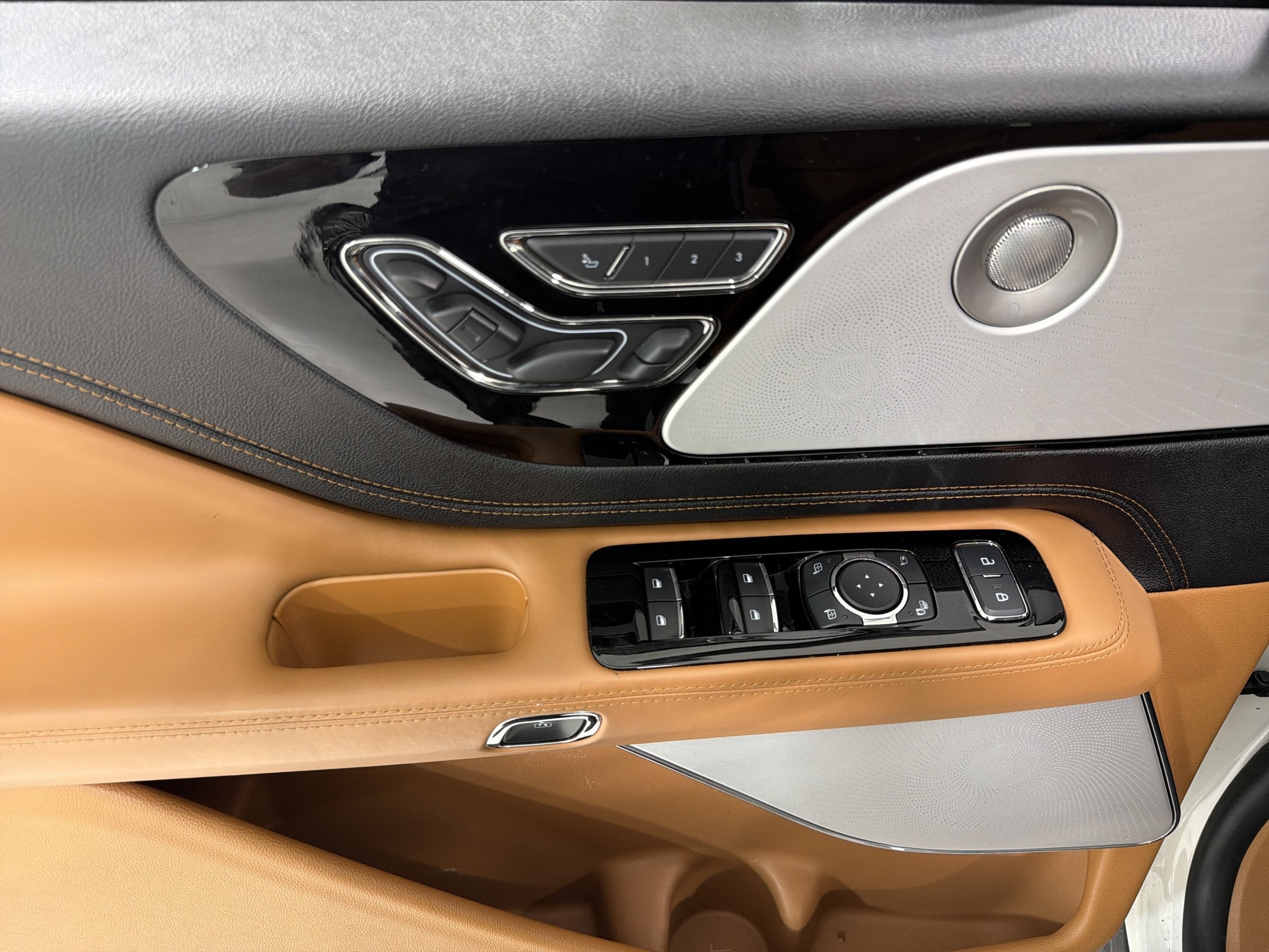 2023 Lincoln Aviator Black Label
