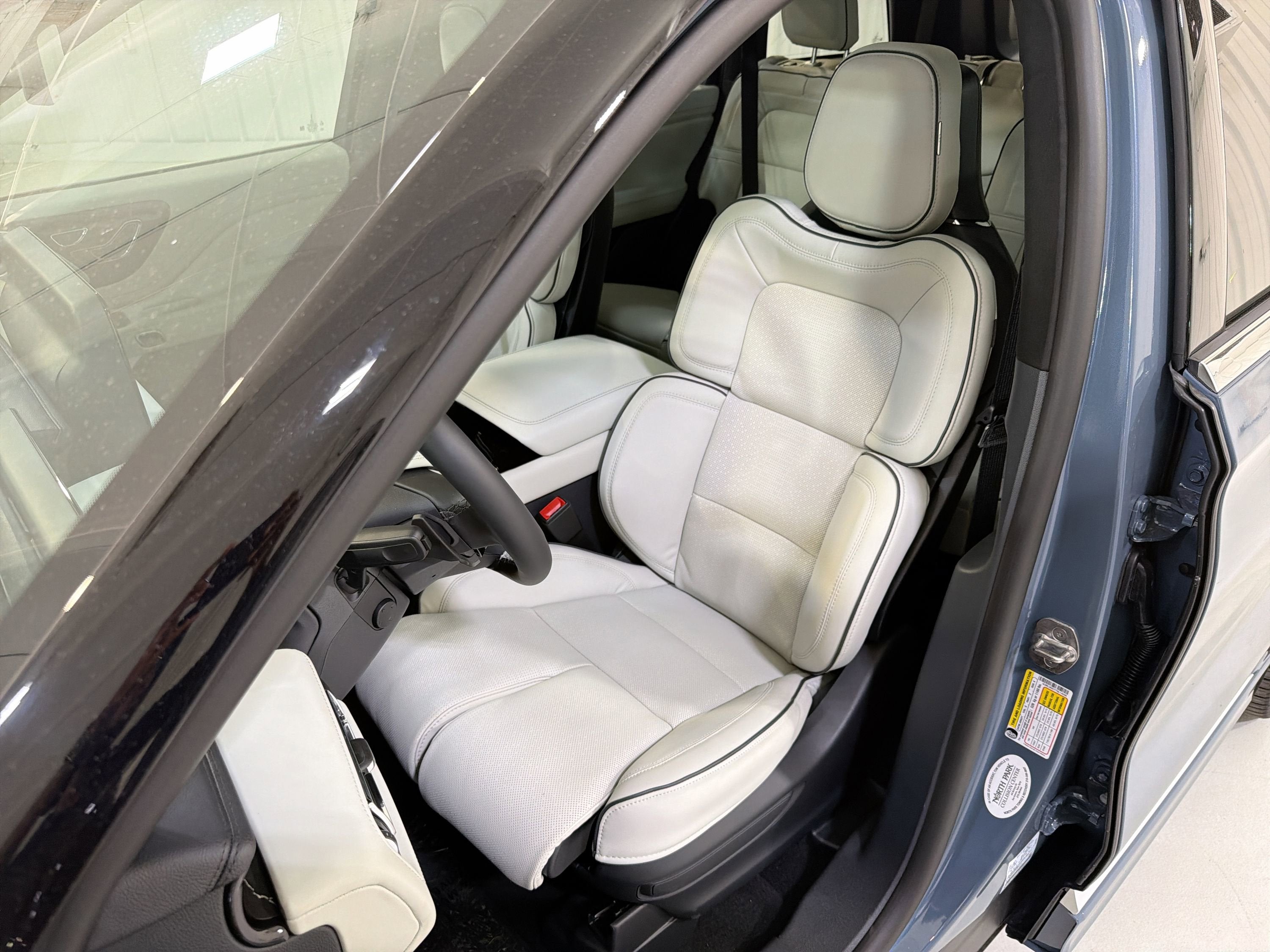 2026 Lincoln Aviator Black Label