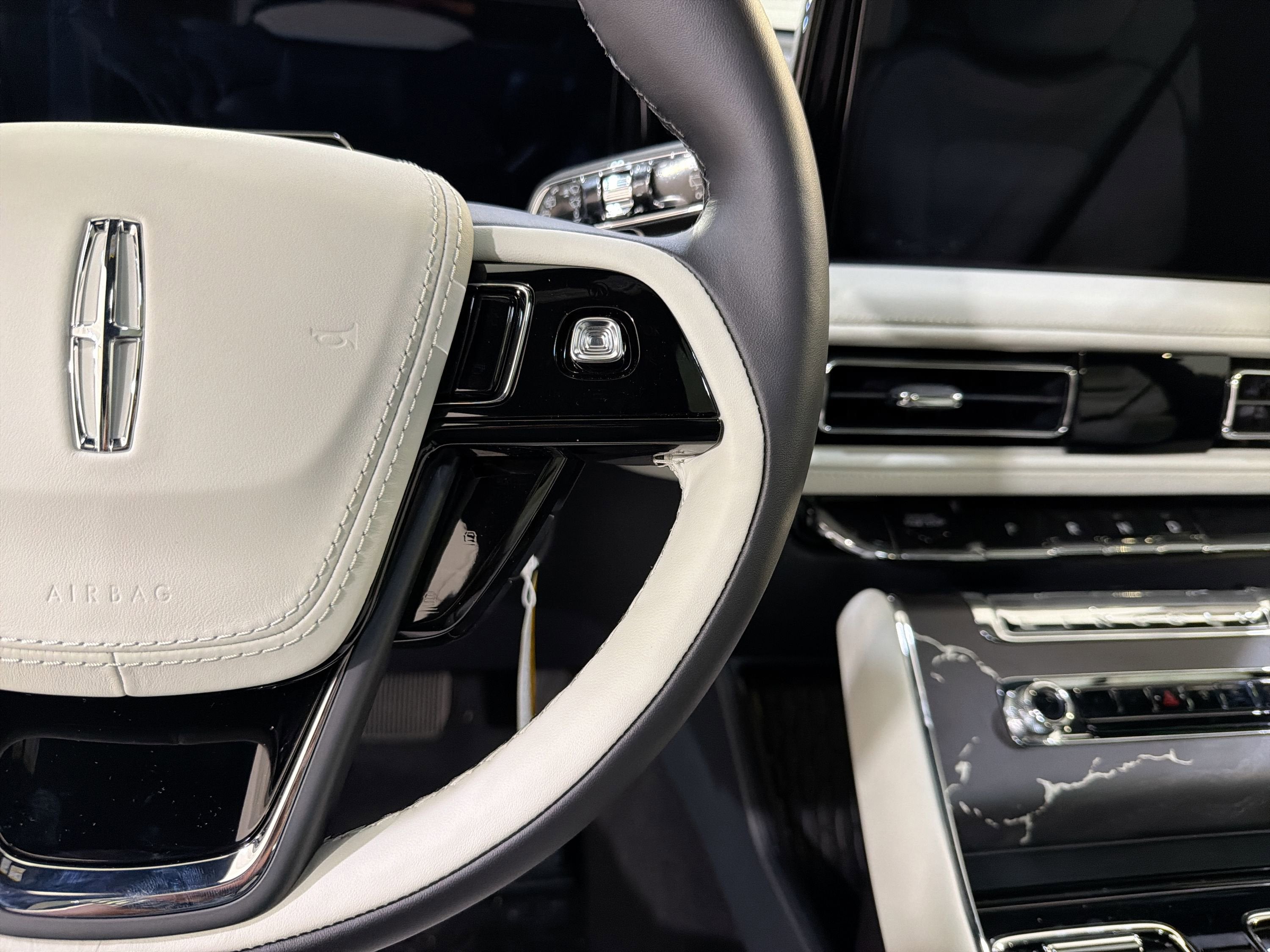 2026 Lincoln Aviator Black Label