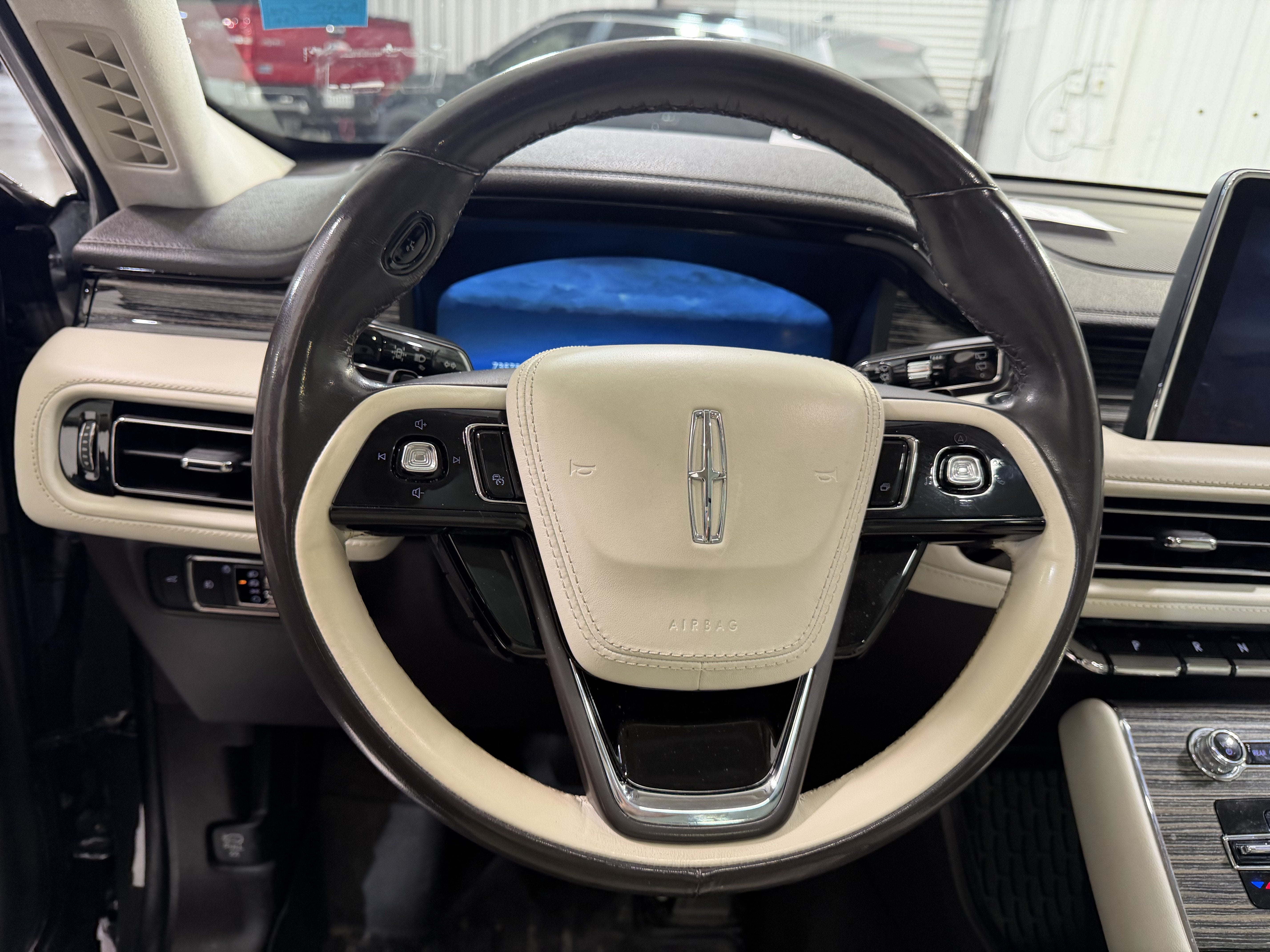 2022 Lincoln Aviator Black Label