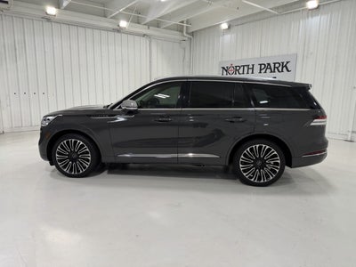 2022 Lincoln Aviator Black Label