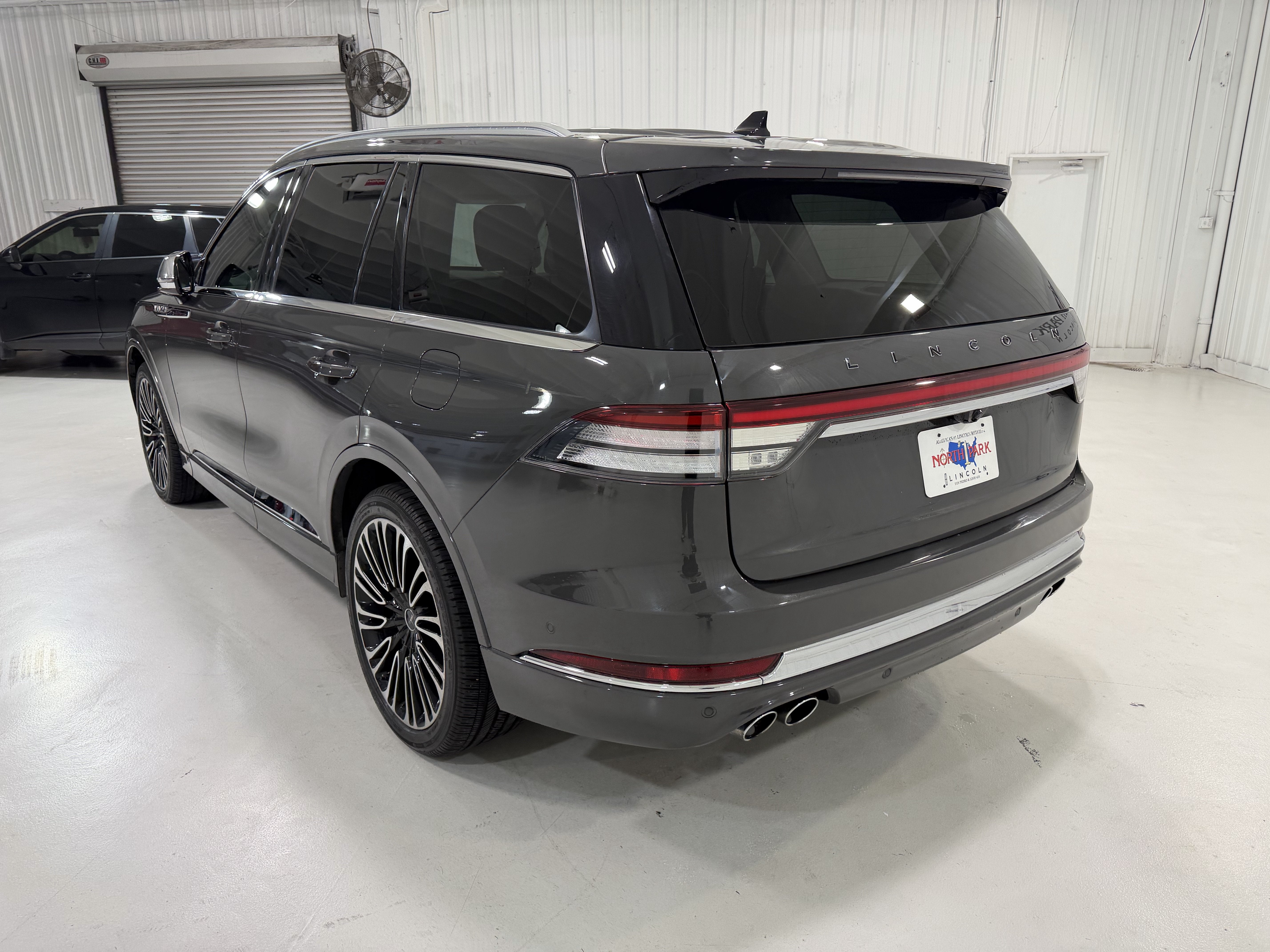 2022 Lincoln Aviator Black Label