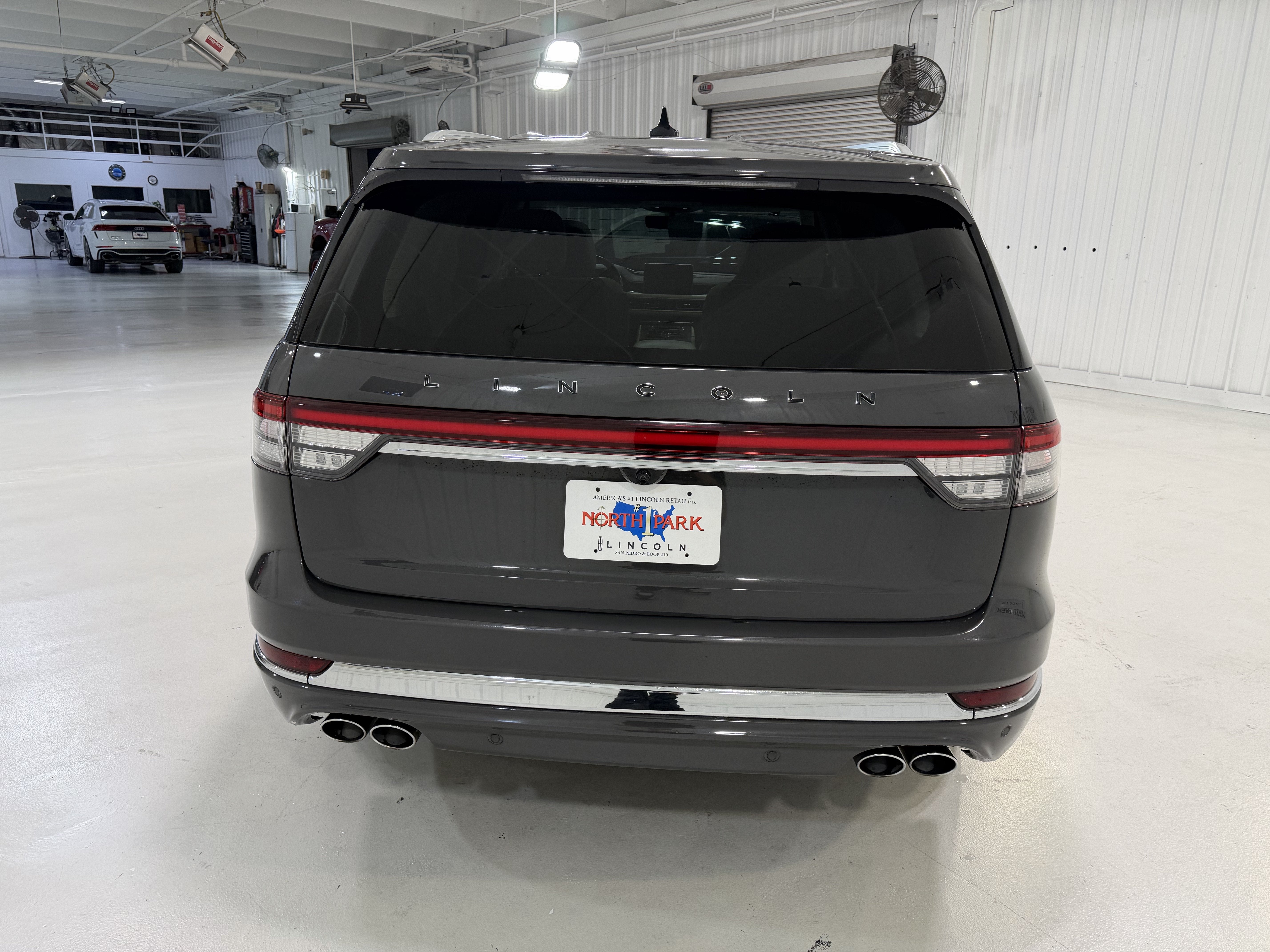 2022 Lincoln Aviator Black Label