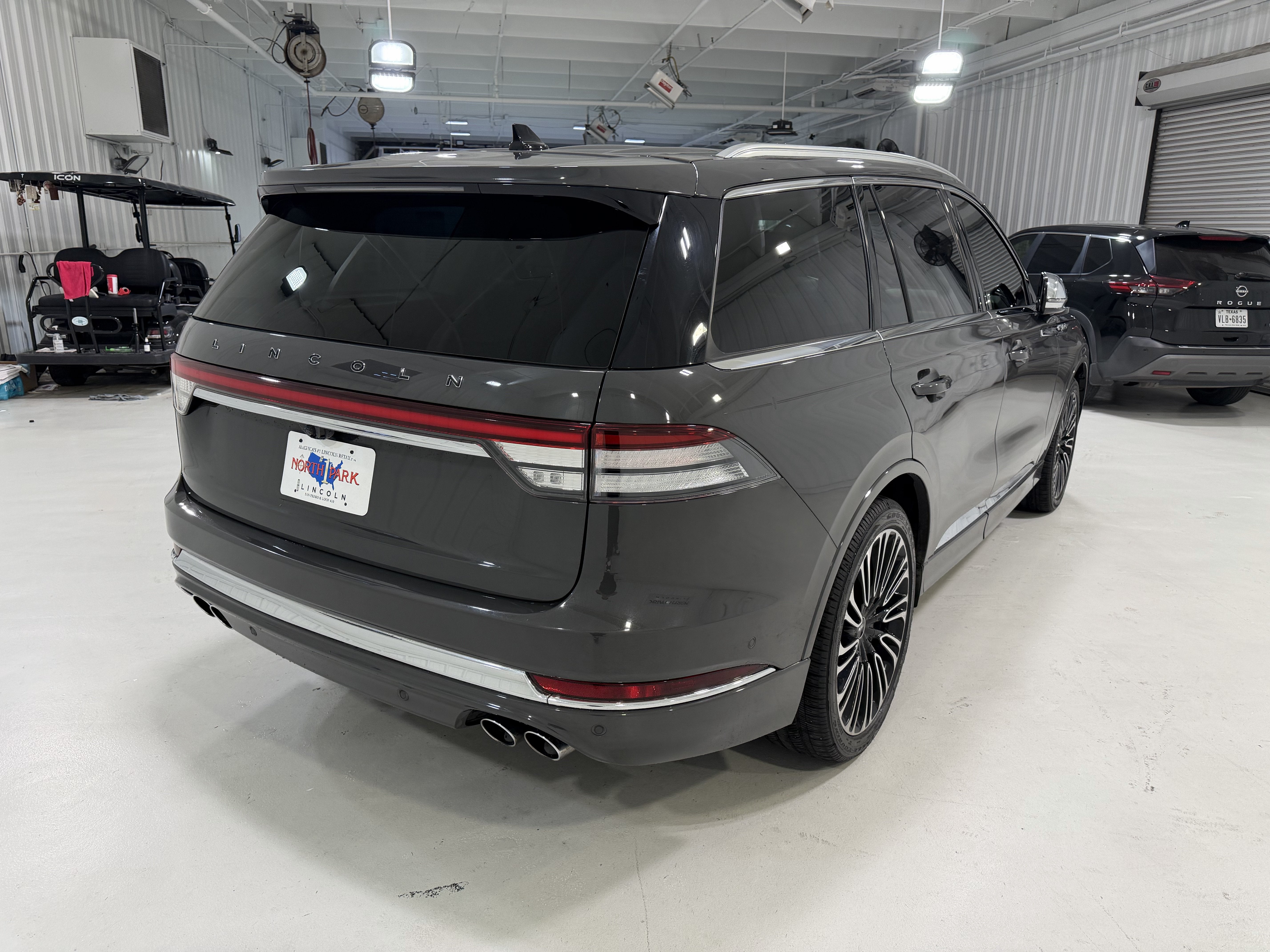 2022 Lincoln Aviator Black Label