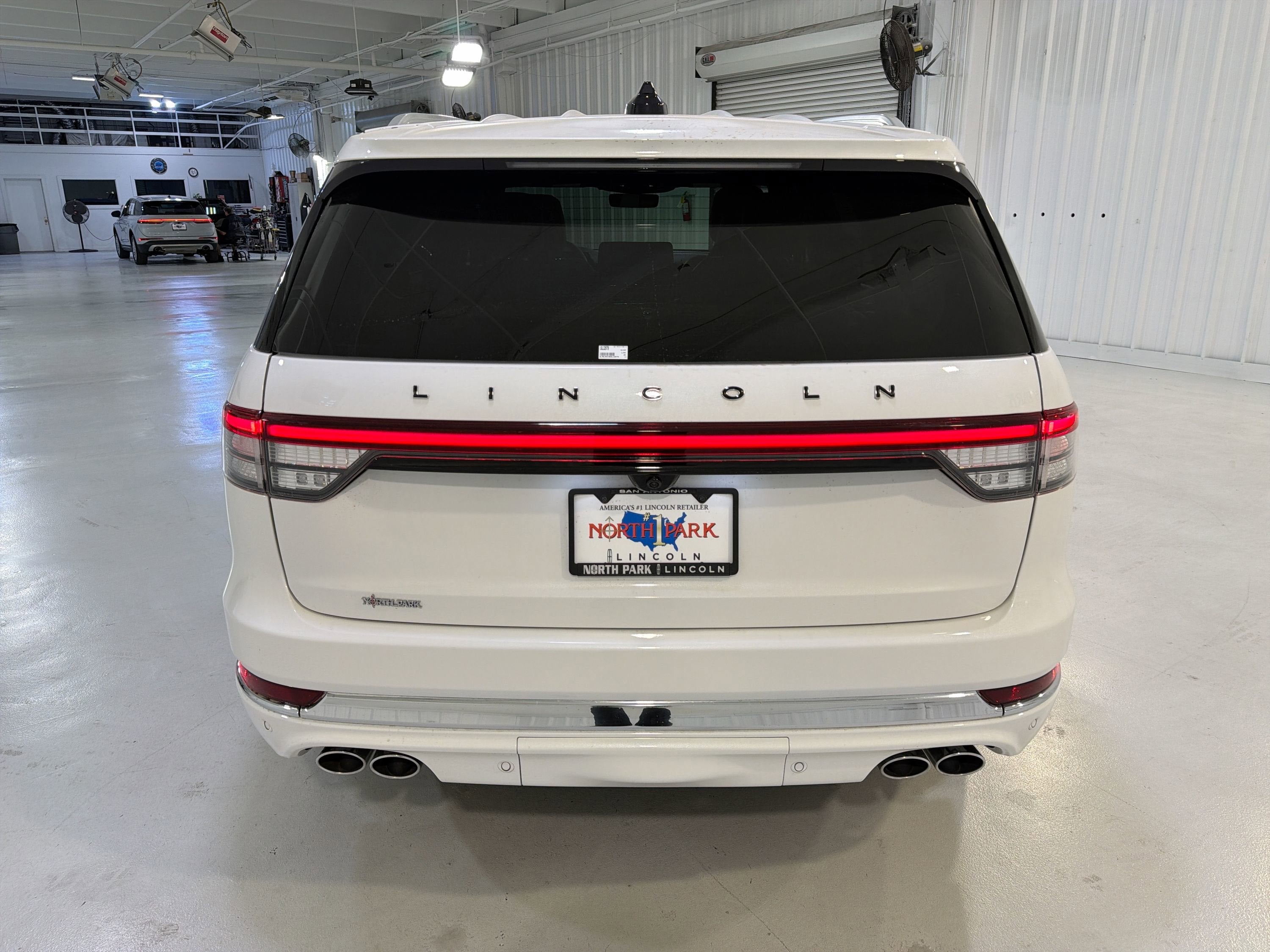 2025 Lincoln Aviator Black Label