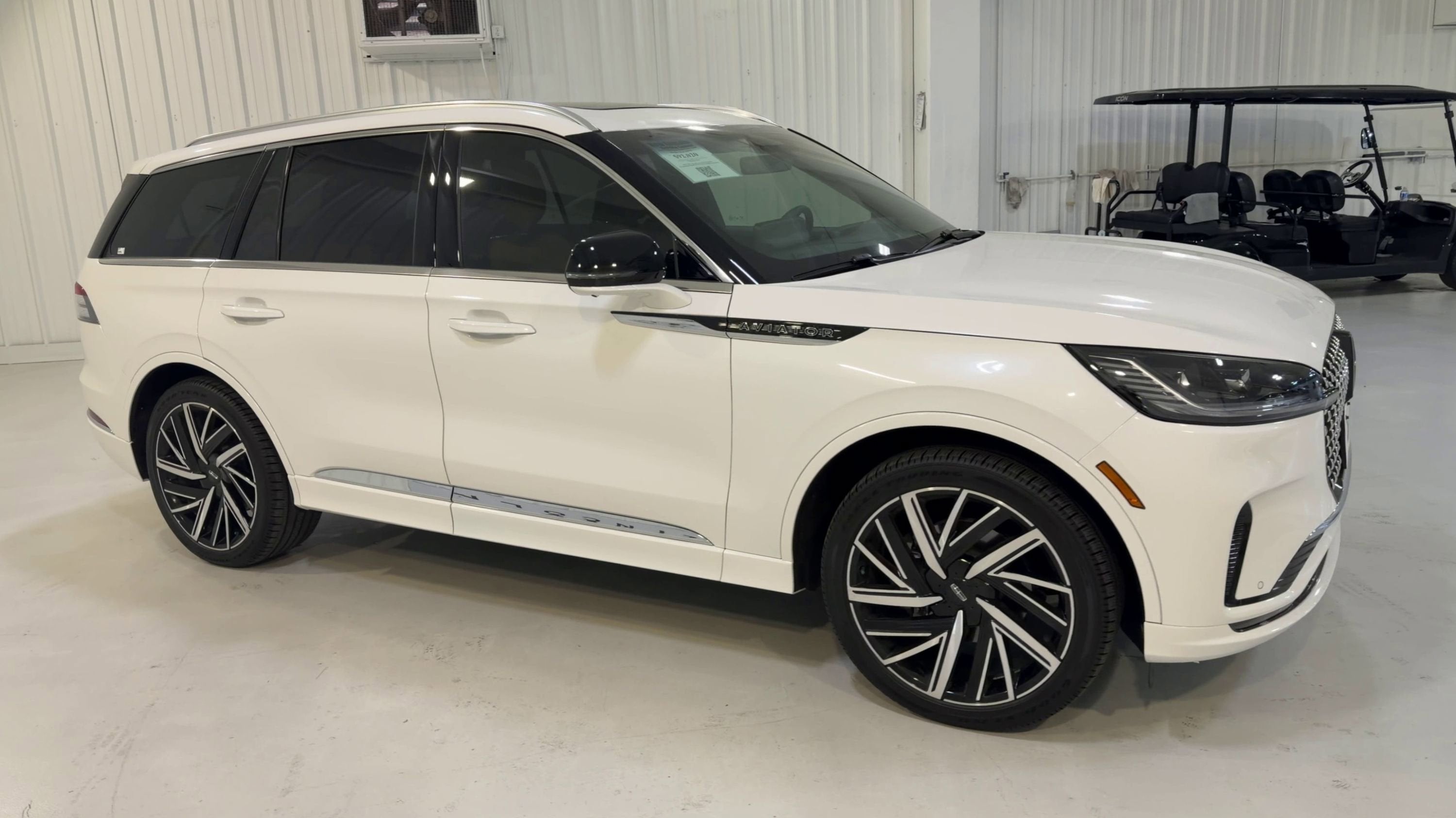 2025 Lincoln Aviator Black Label