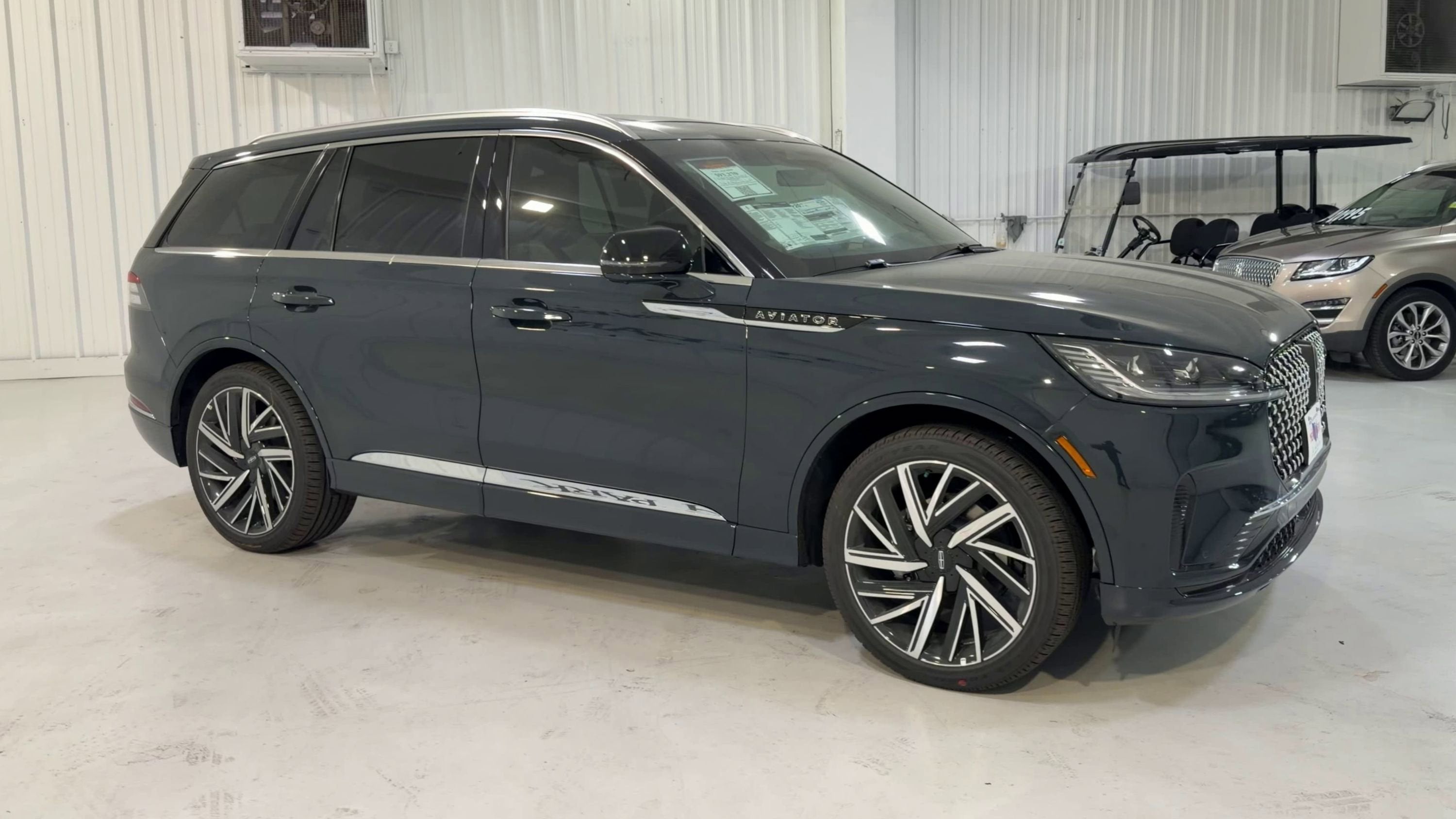 2025 Lincoln Aviator Black Label