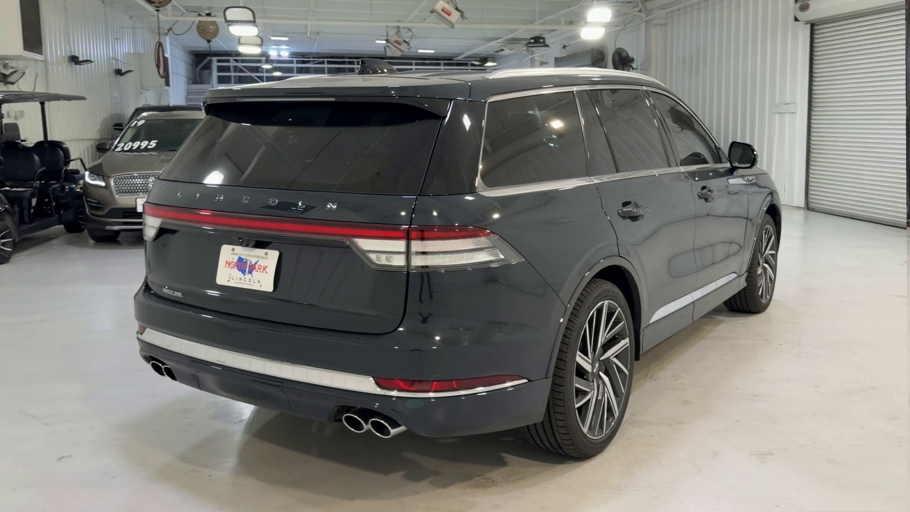 2025 Lincoln Aviator Black Label