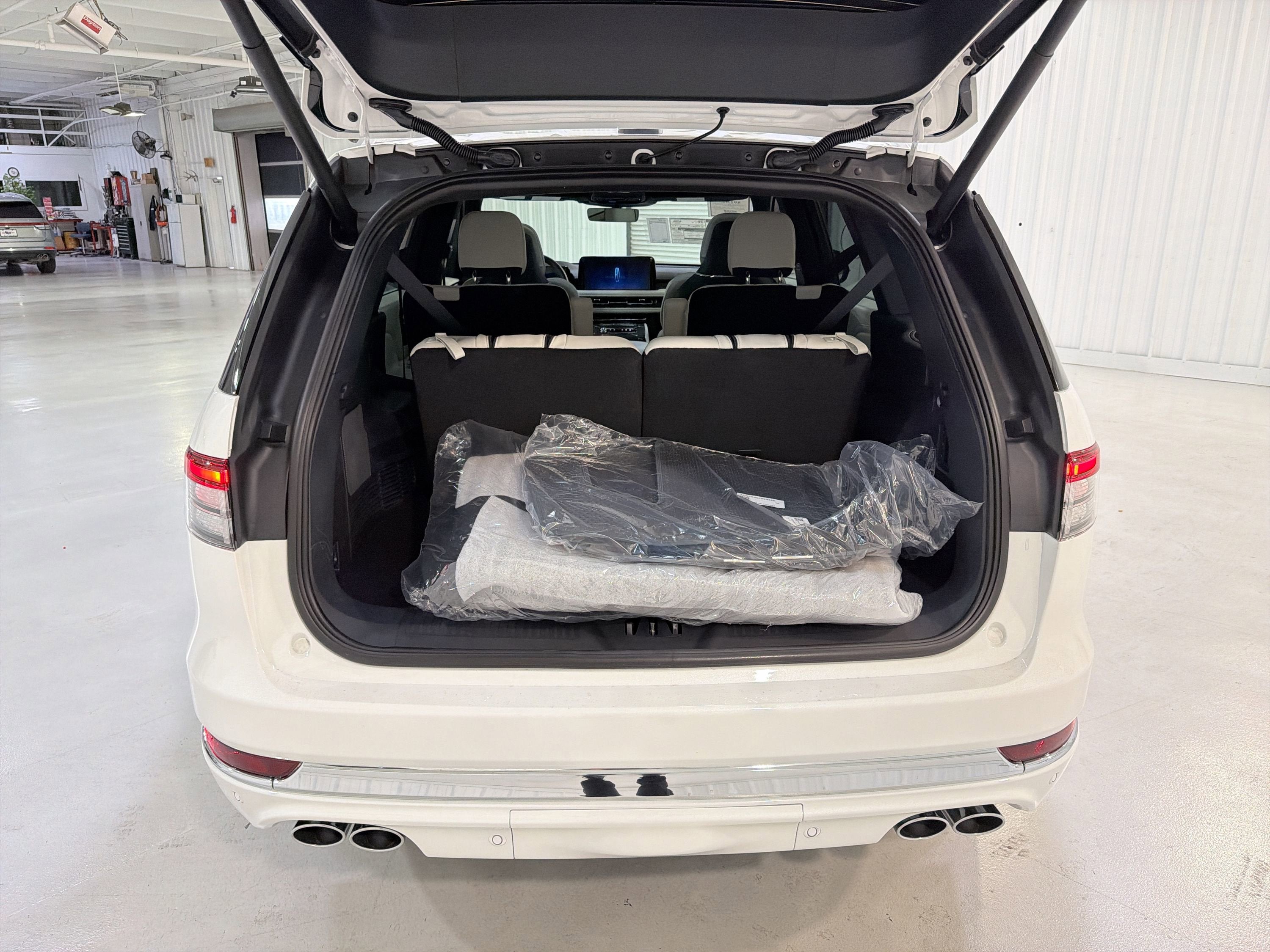 2026 Lincoln Aviator Black Label