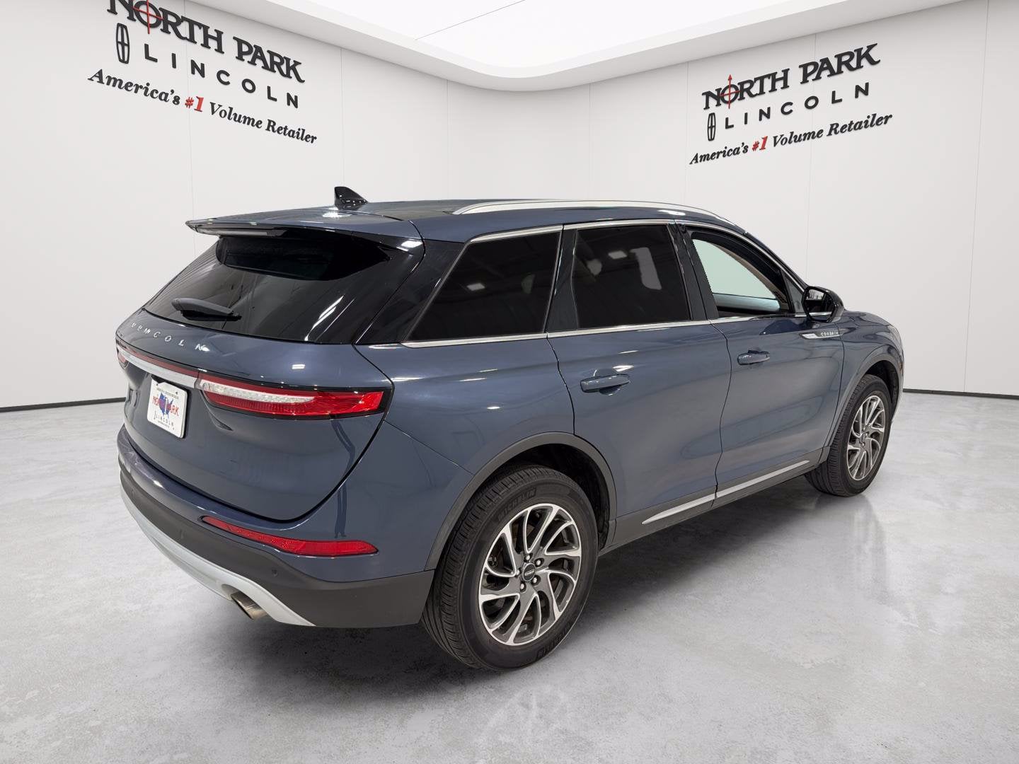 2022 Lincoln Corsair Standard