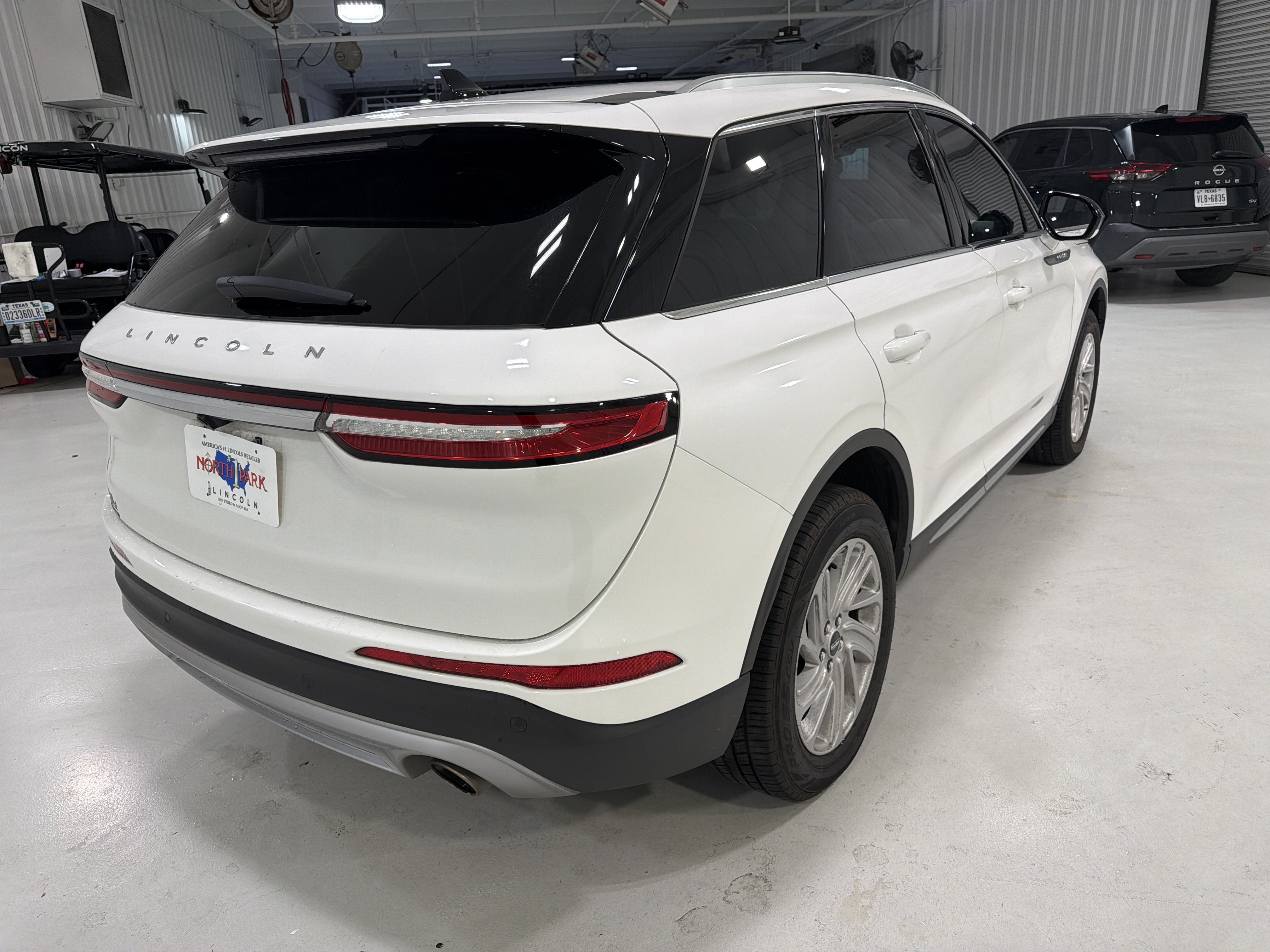 2022 Lincoln Corsair Standard
