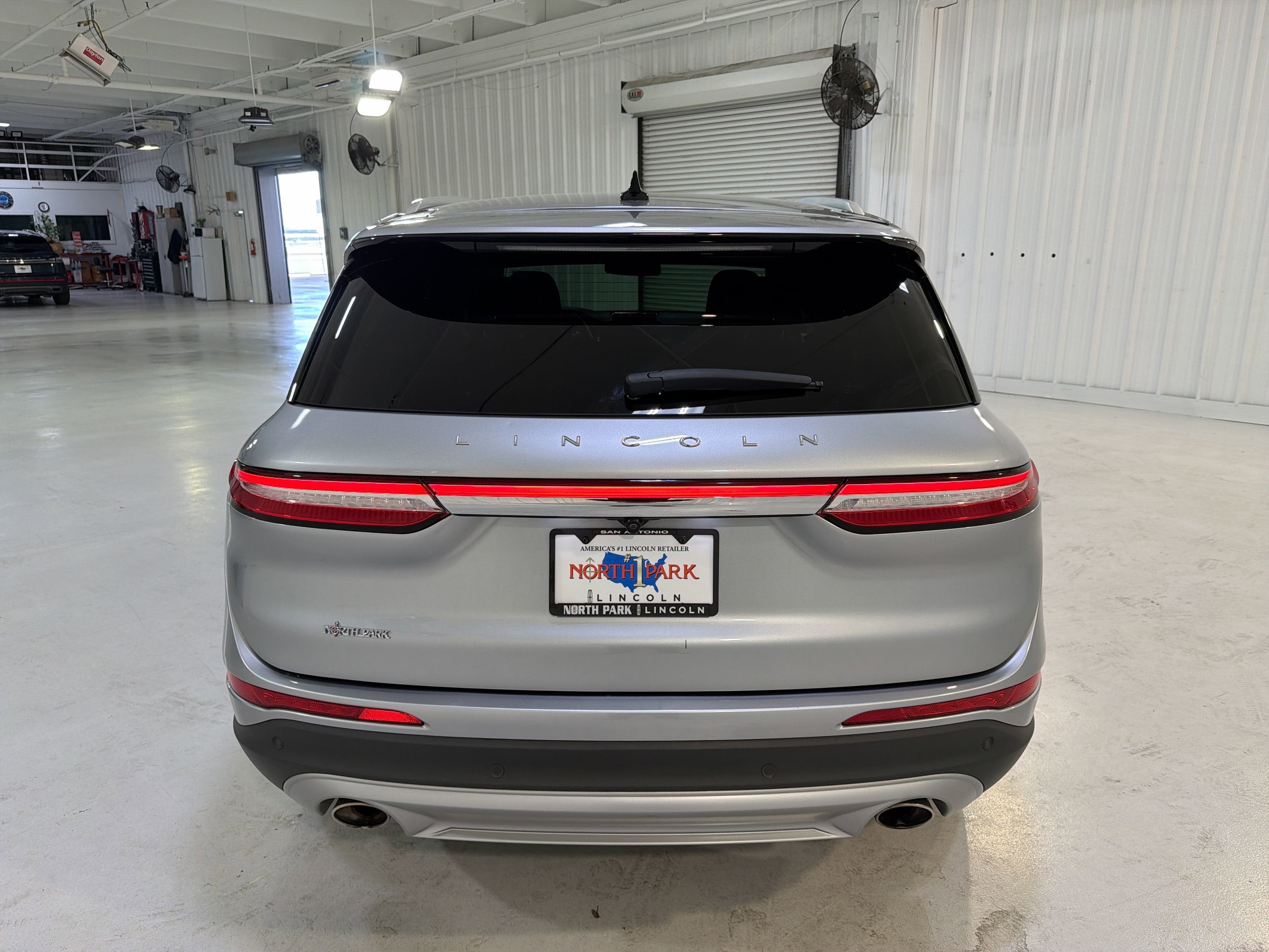 2022 Lincoln Corsair Standard
