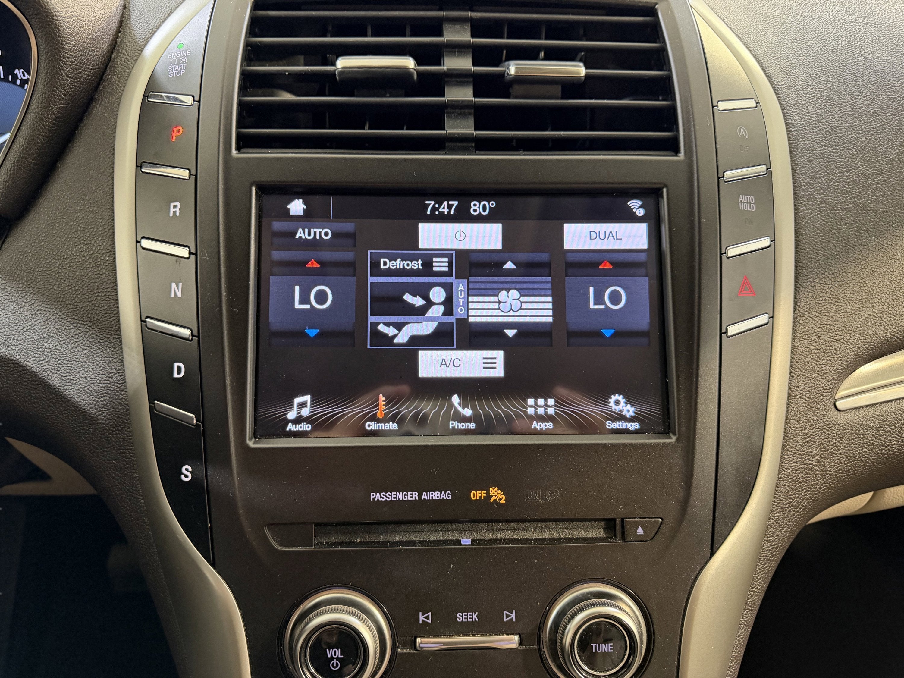 2019 Lincoln MKC Standard