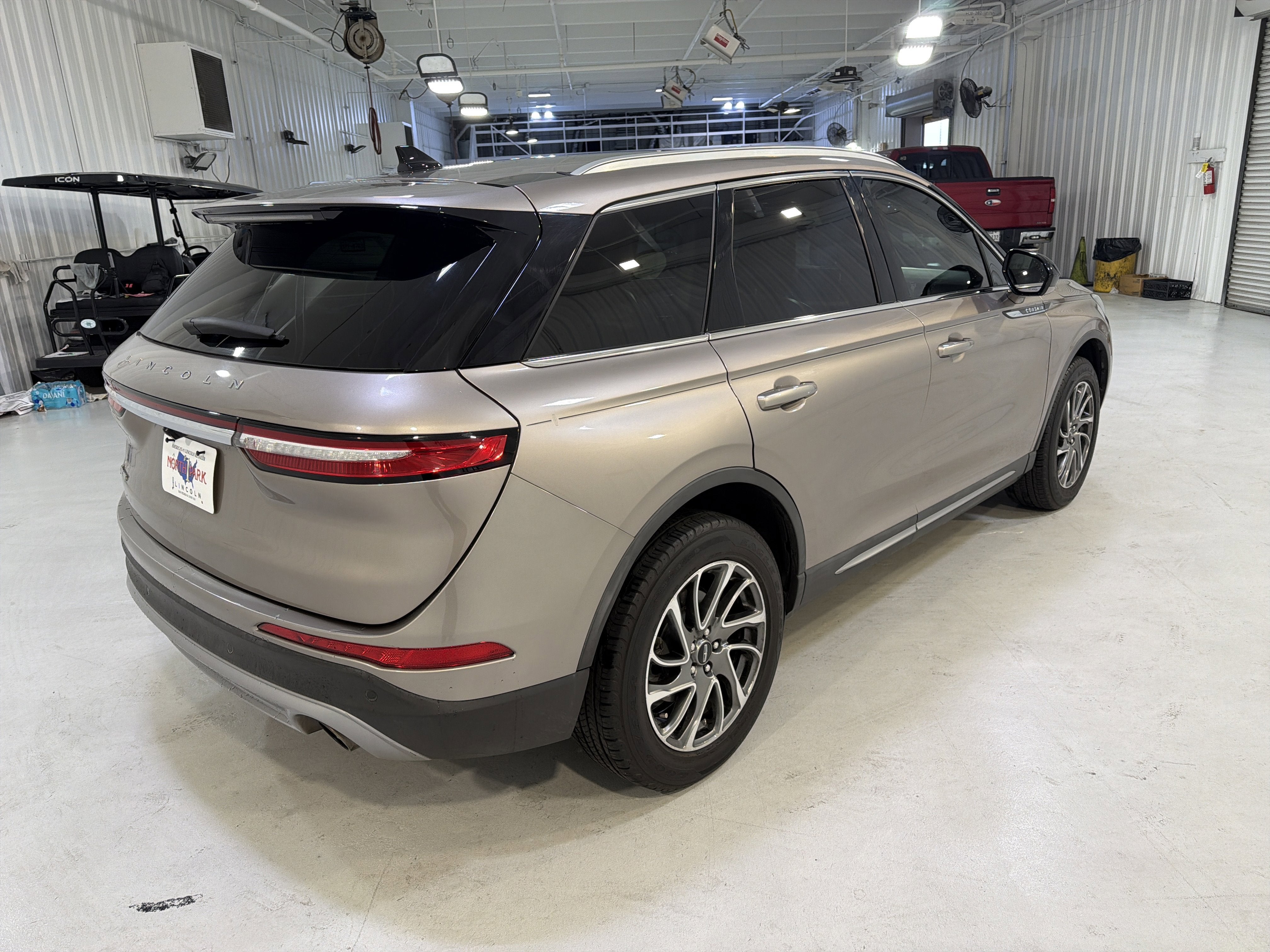 2021 Lincoln Corsair Standard