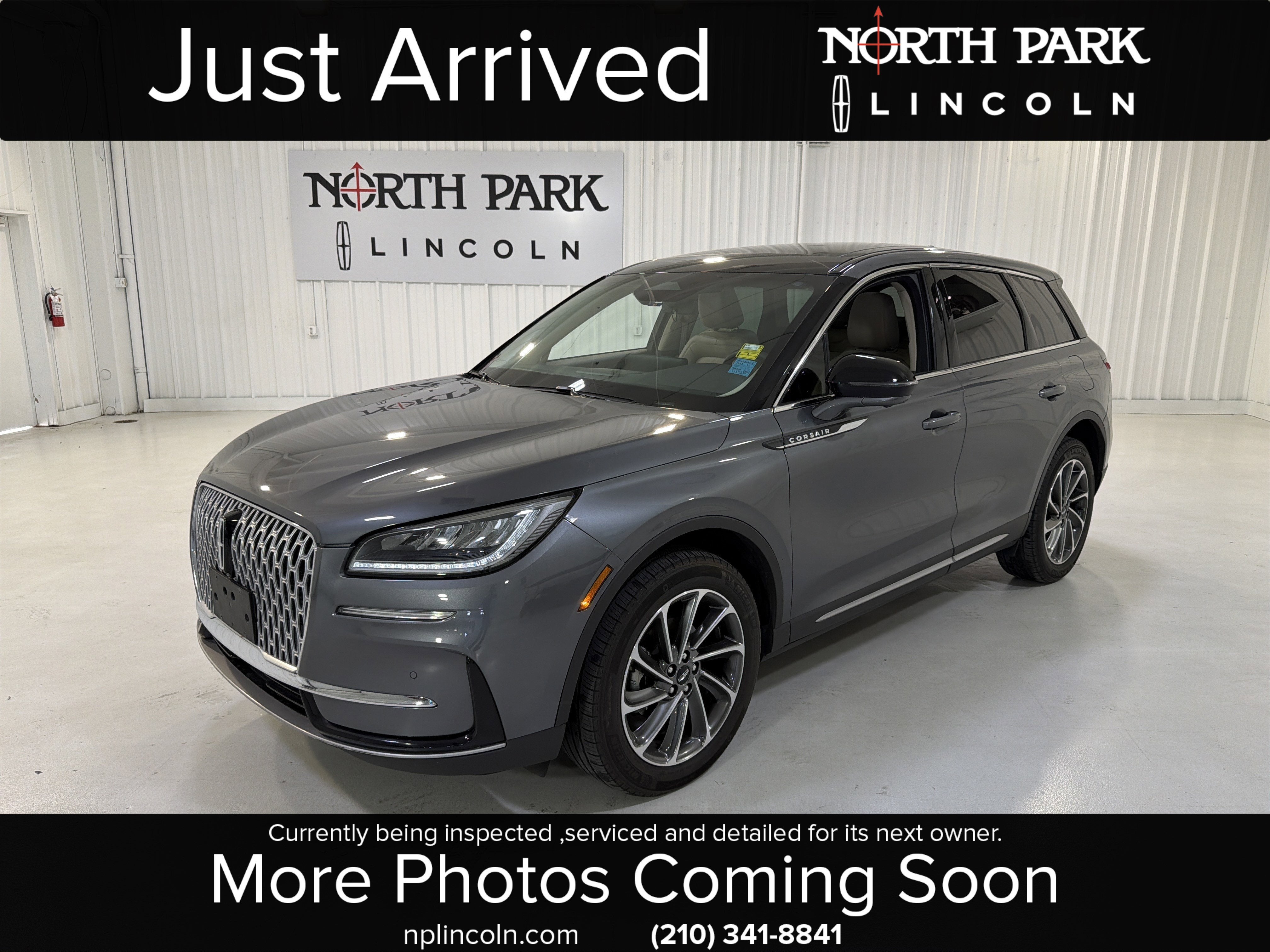 2023 Lincoln Corsair Base