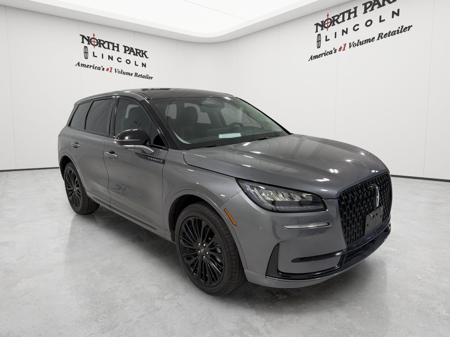 2023 Lincoln Corsair Standard