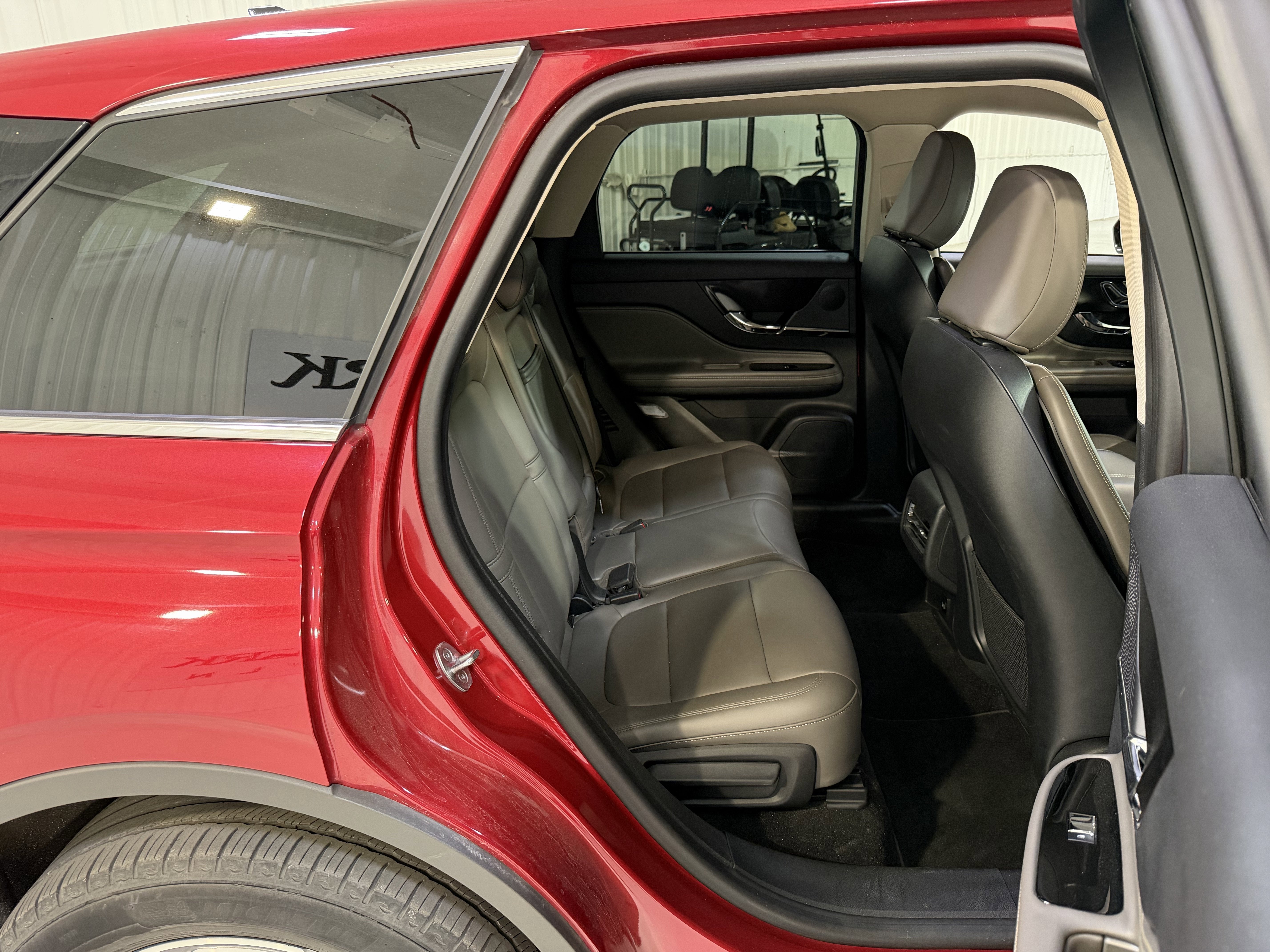 2023 Lincoln Corsair Standard