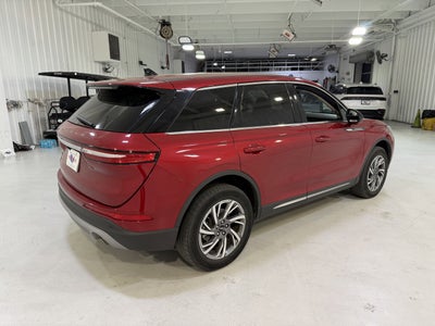 2023 Lincoln Corsair Standard