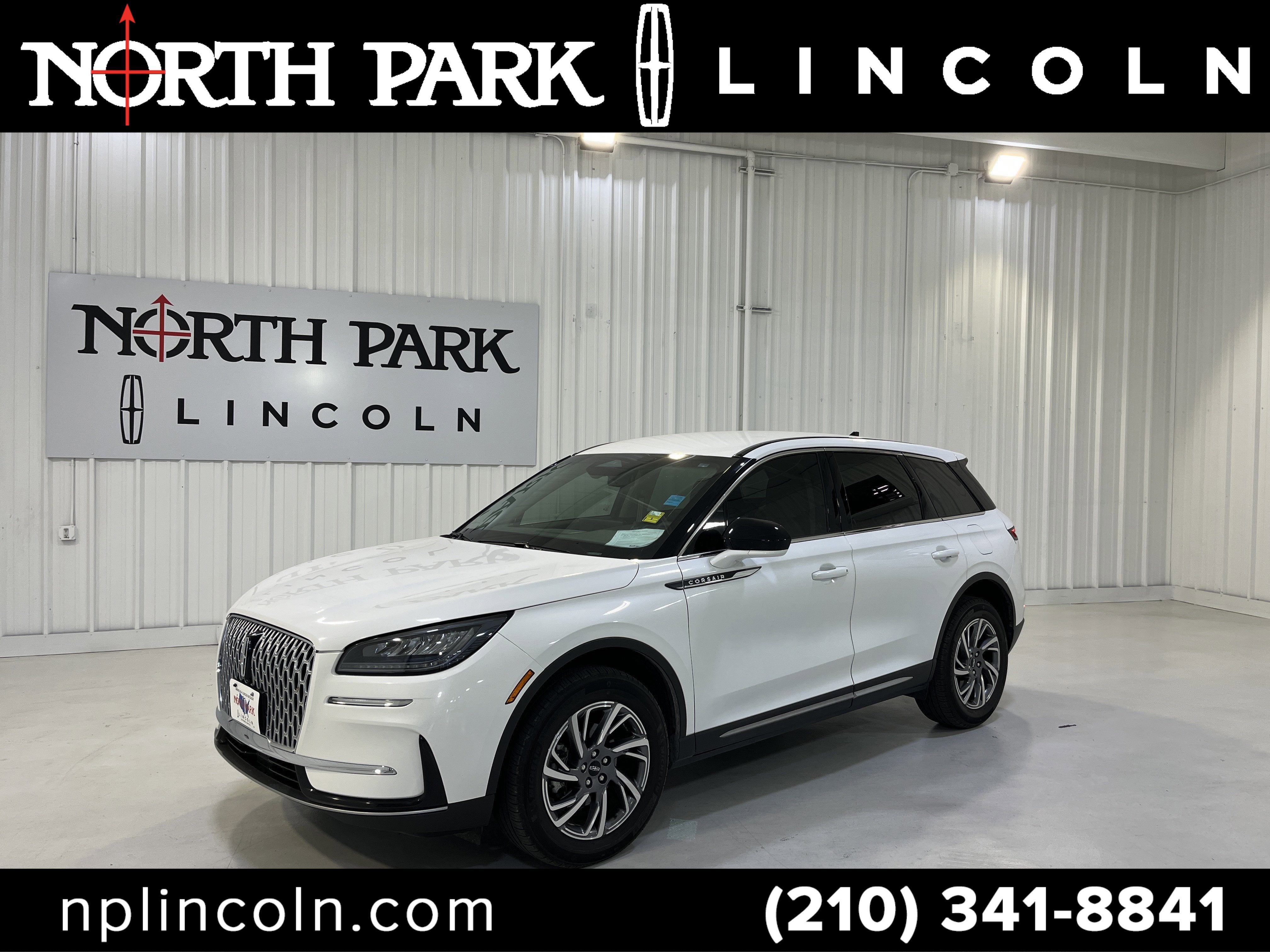 2023 Lincoln Corsair Standard