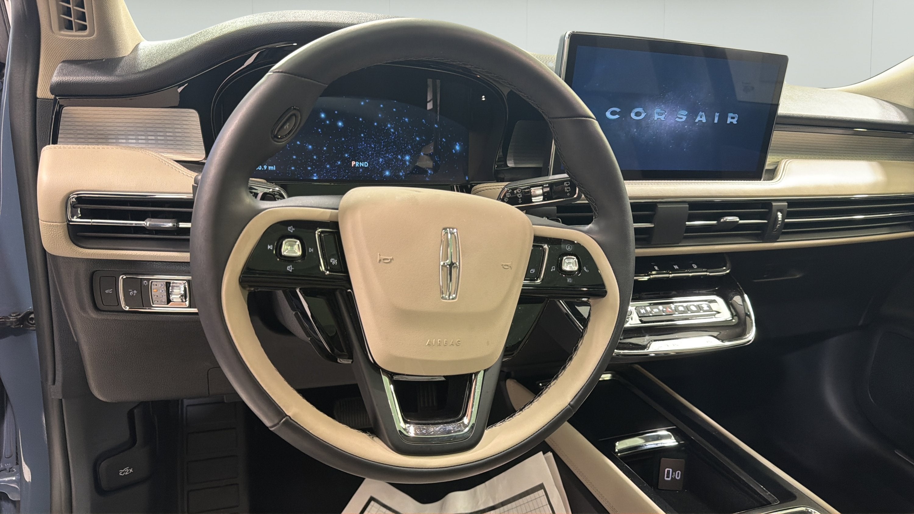 2025 Lincoln Corsair Premiere