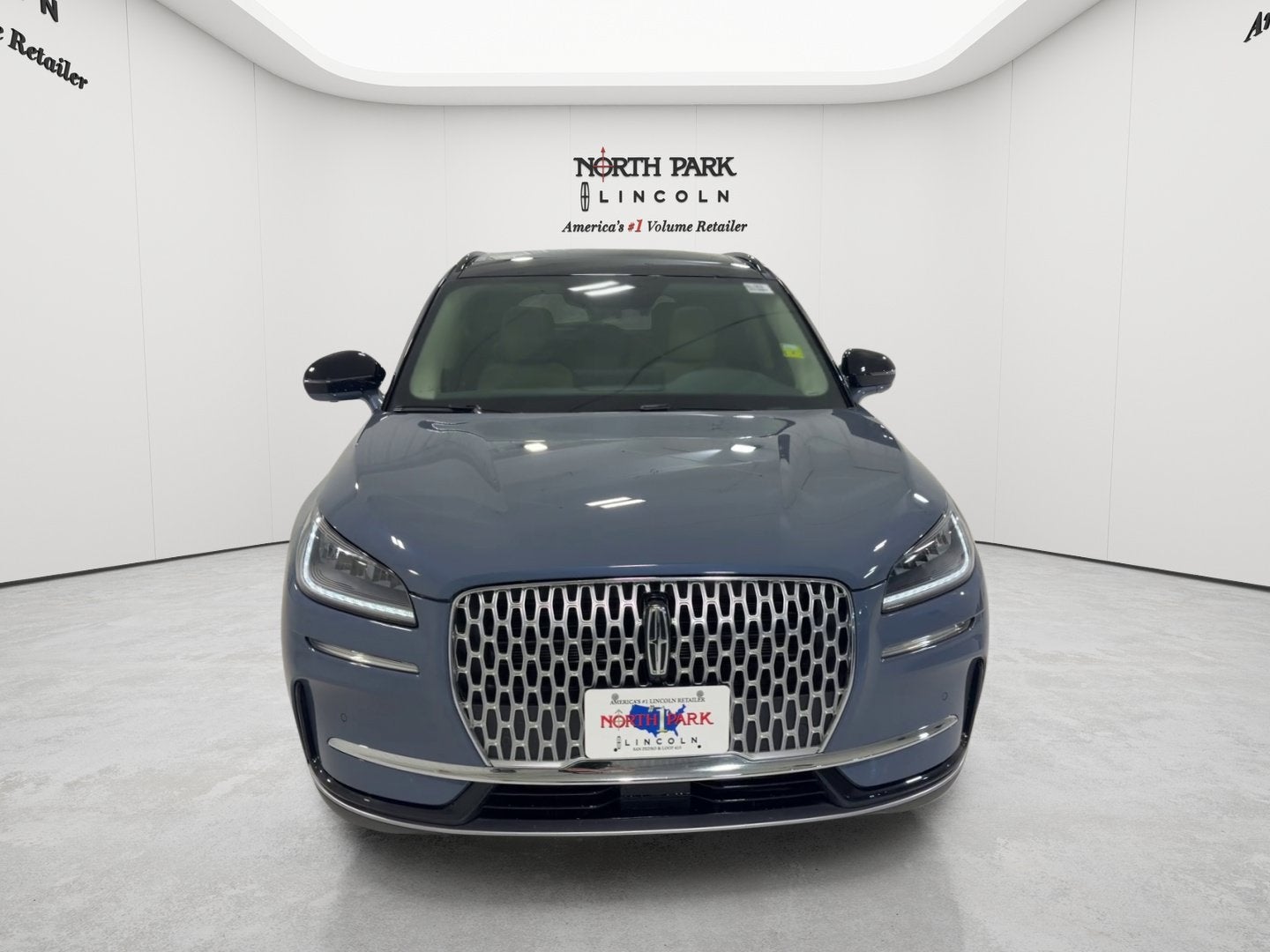 2025 Lincoln Corsair Premiere