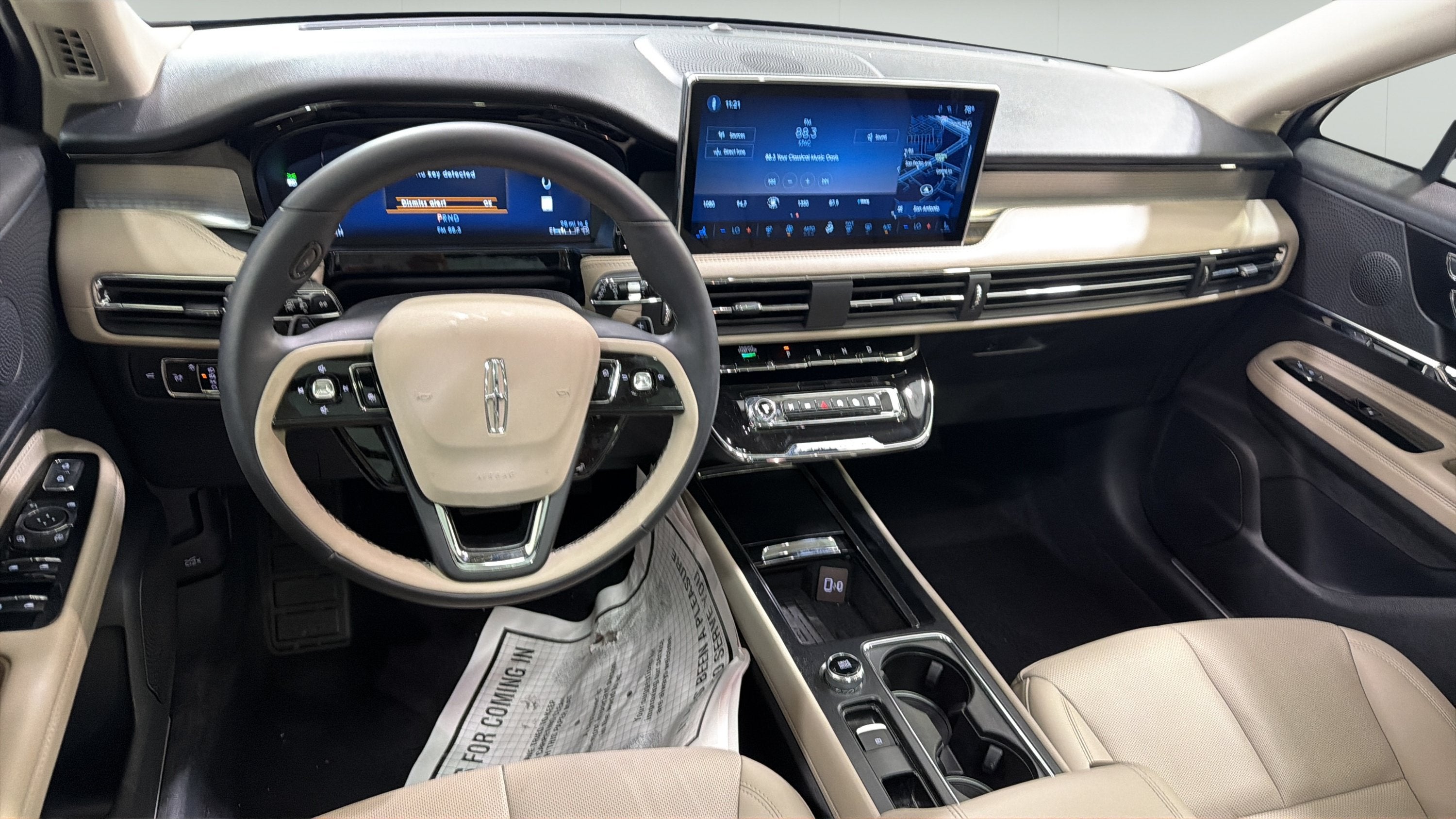 2025 Lincoln Corsair Premiere