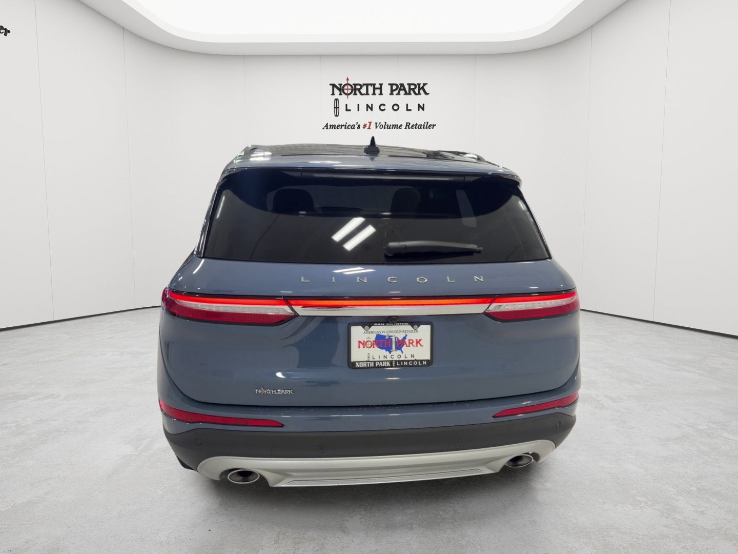 2025 Lincoln Corsair Premiere