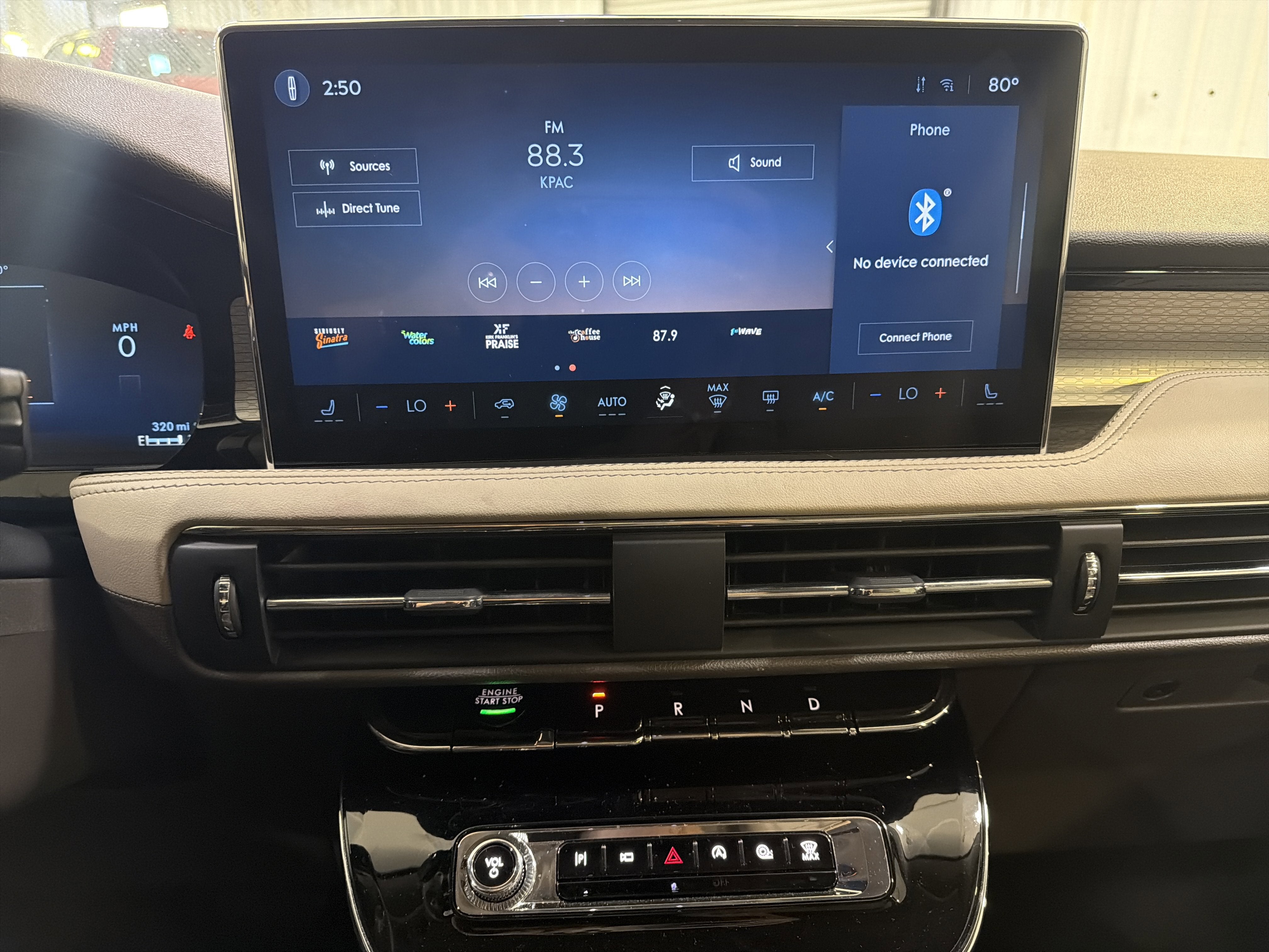 2023 Lincoln Corsair Standard