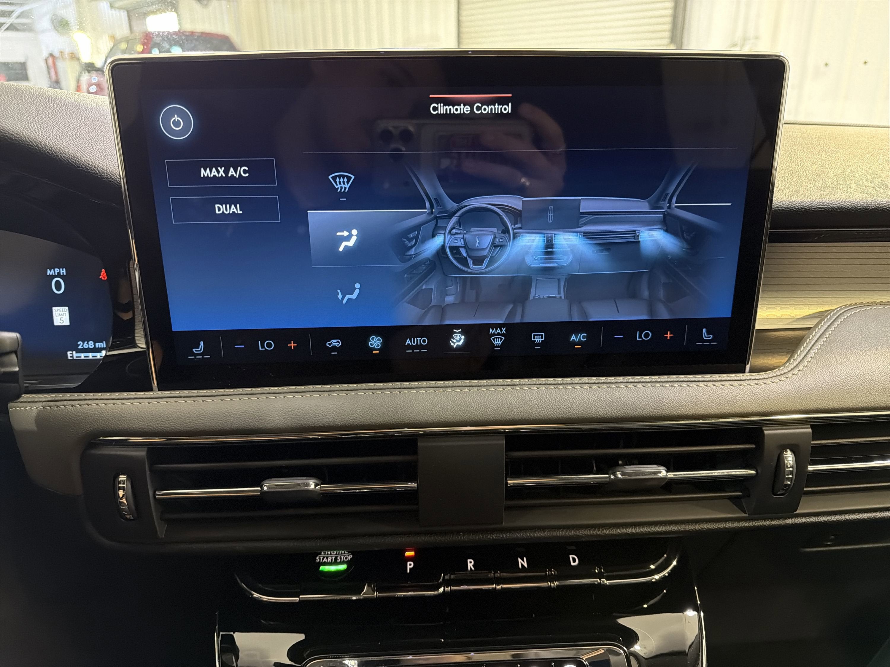 2025 Lincoln Corsair Premiere