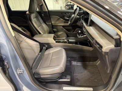 2025 Lincoln Corsair Premiere