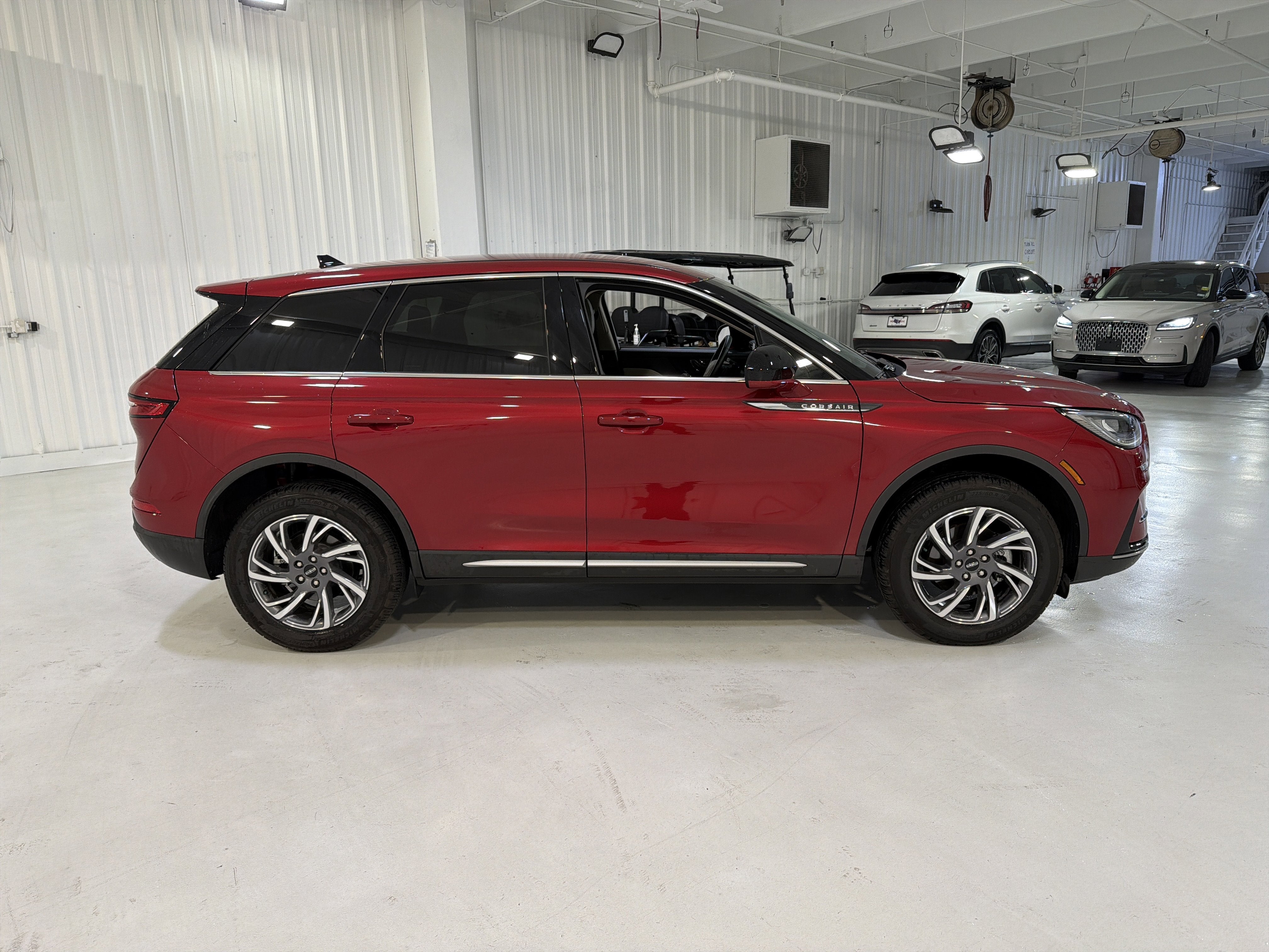 2025 Lincoln Corsair Premiere