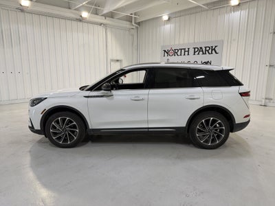 2023 Lincoln Corsair Standard