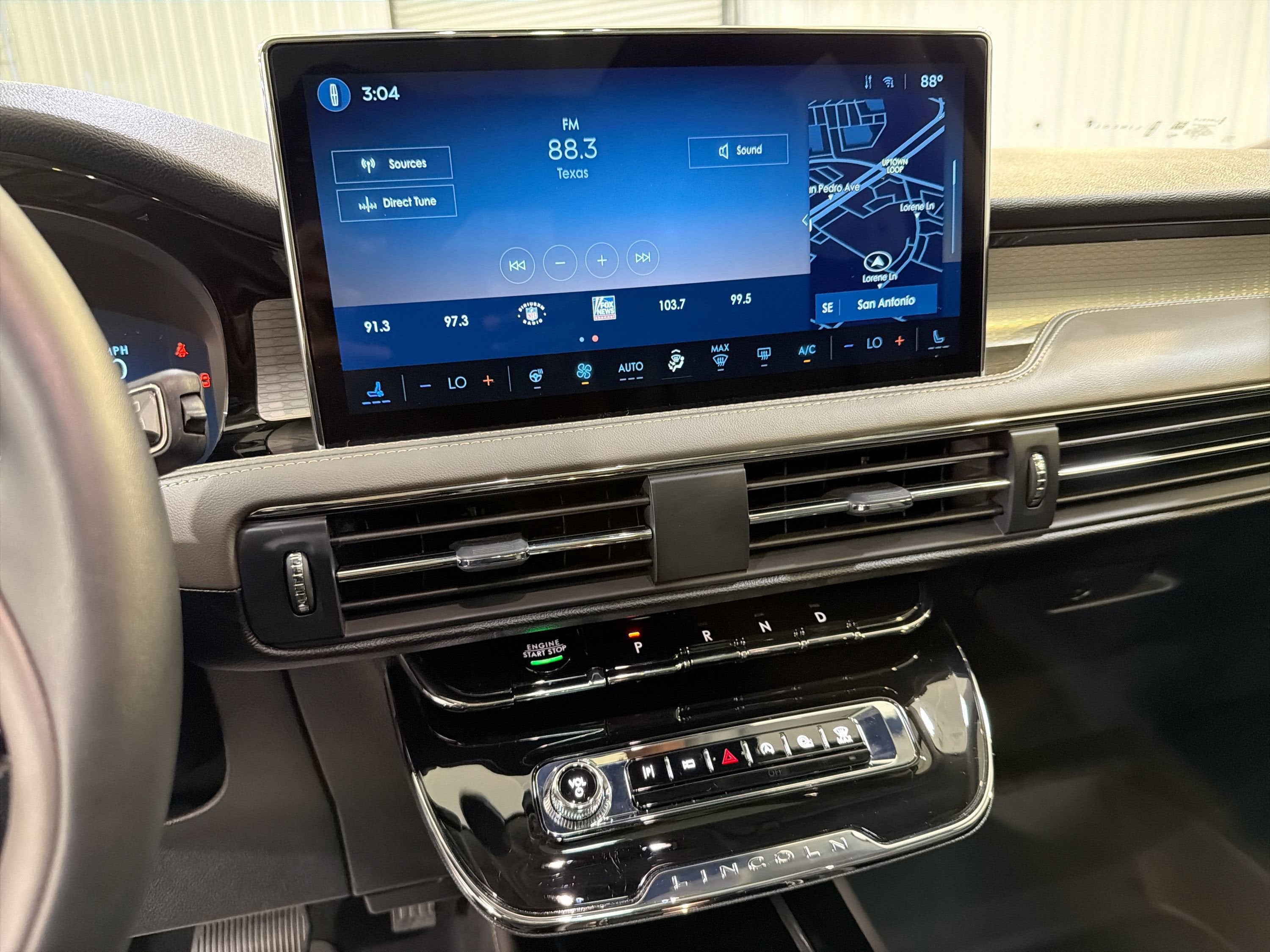 2025 Lincoln Corsair Premiere