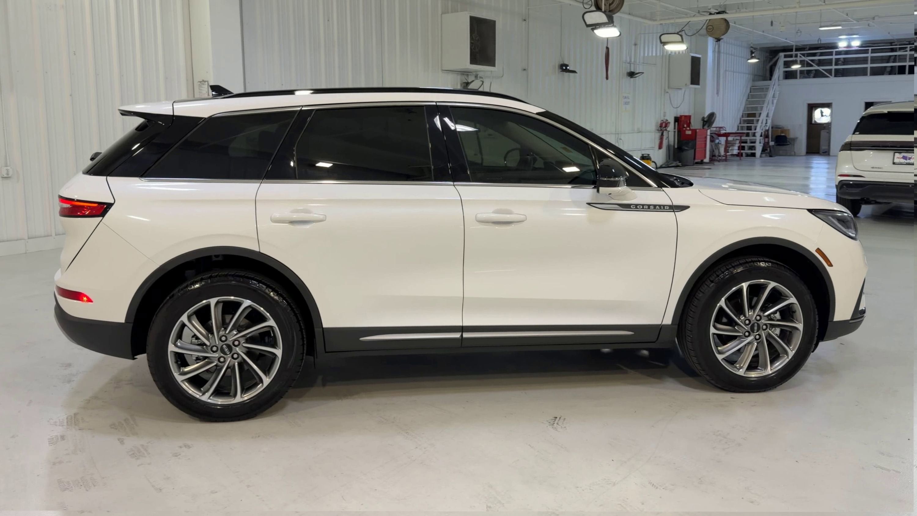 2025 Lincoln Corsair Premiere