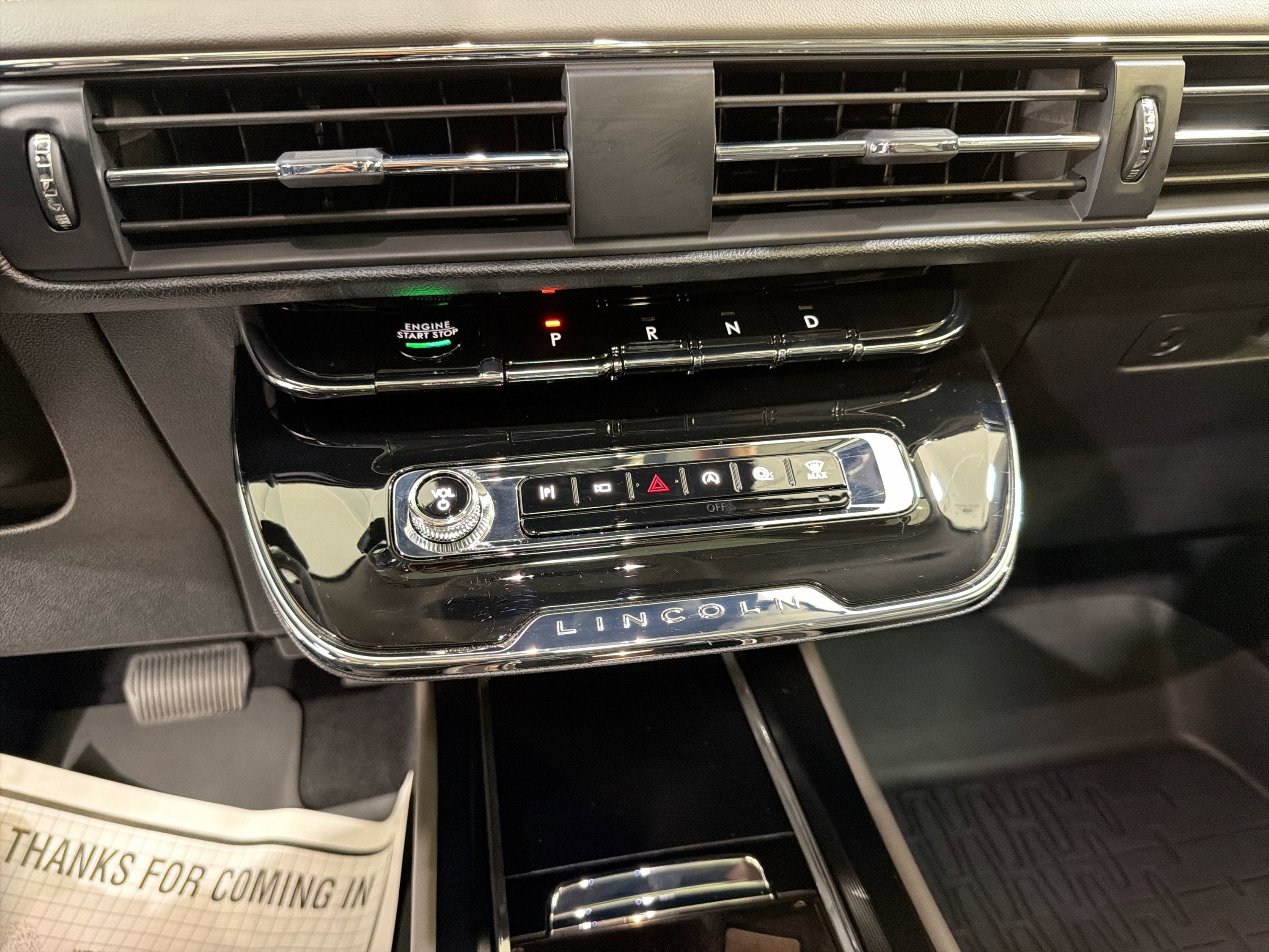 2025 Lincoln Corsair Premiere