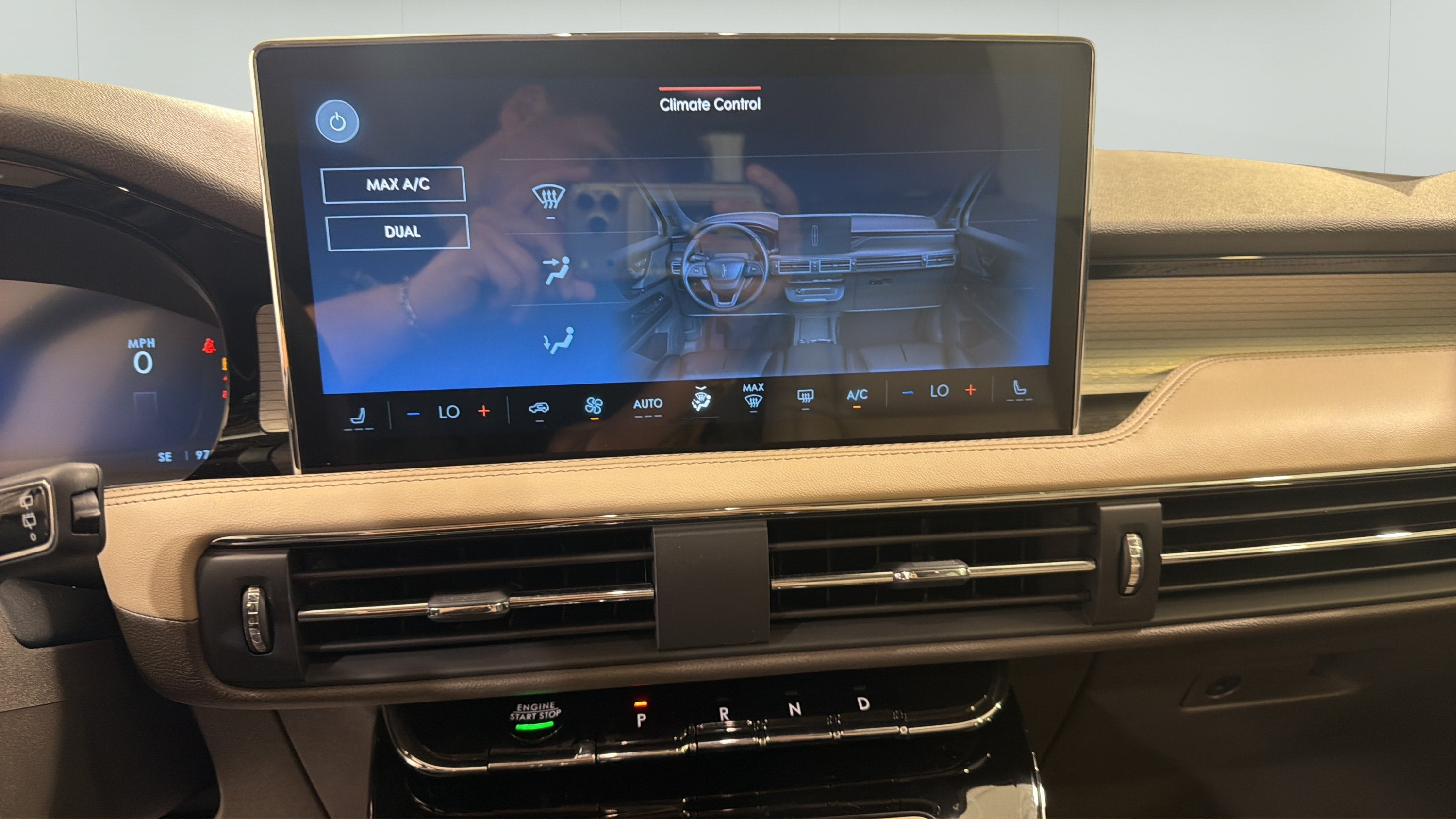 2024 Lincoln Corsair Premiere