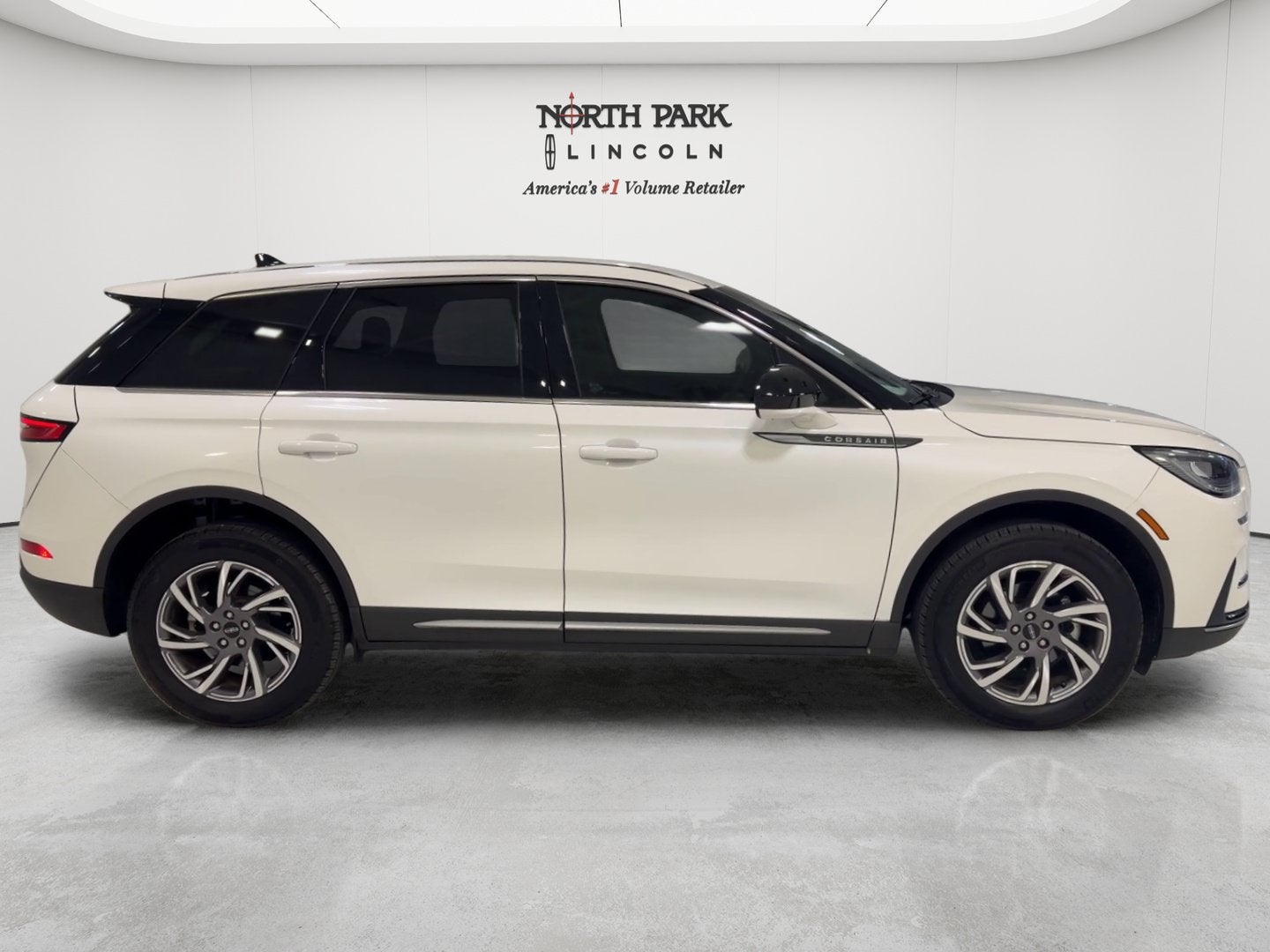 2024 Lincoln Corsair Premiere