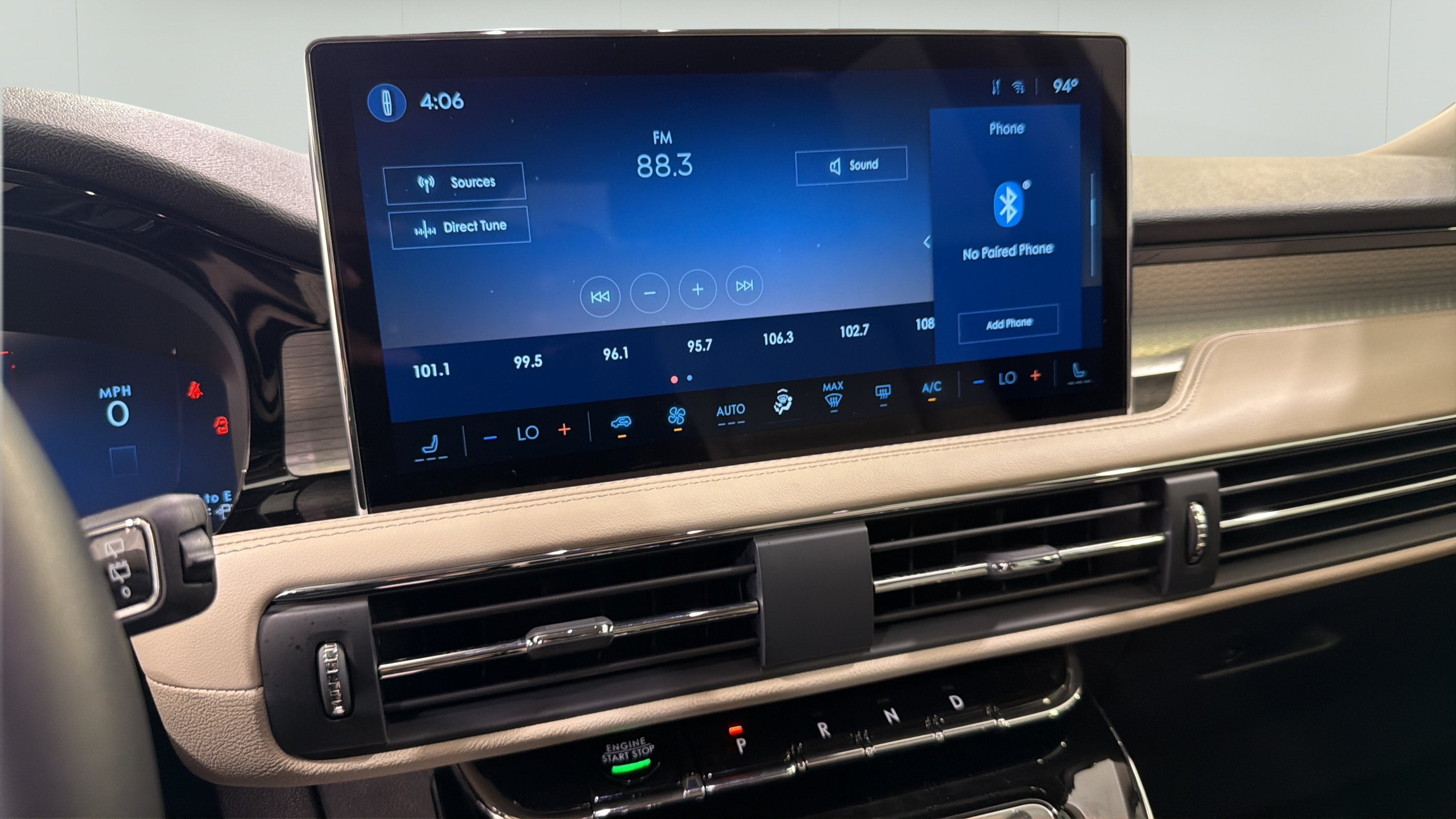 2025 Lincoln Corsair Premiere