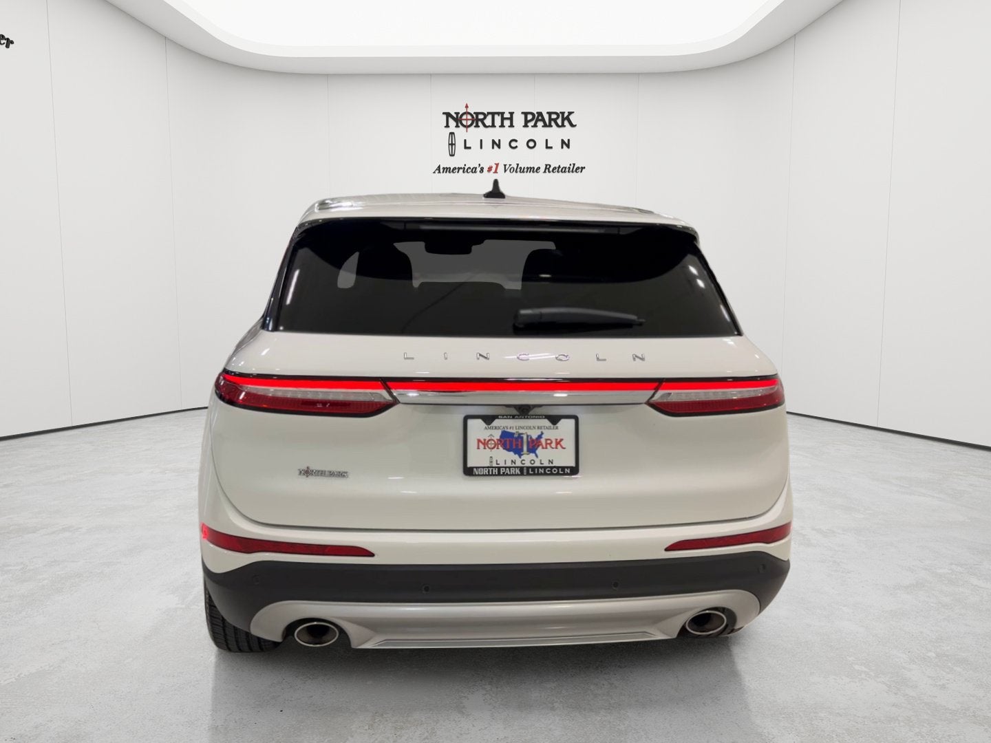 2025 Lincoln Corsair Premiere