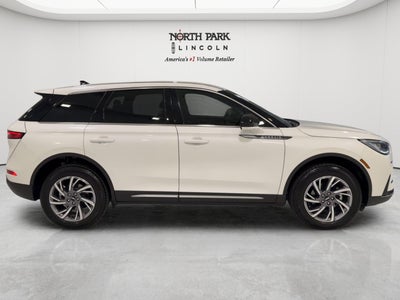 2025 Lincoln Corsair Premiere
