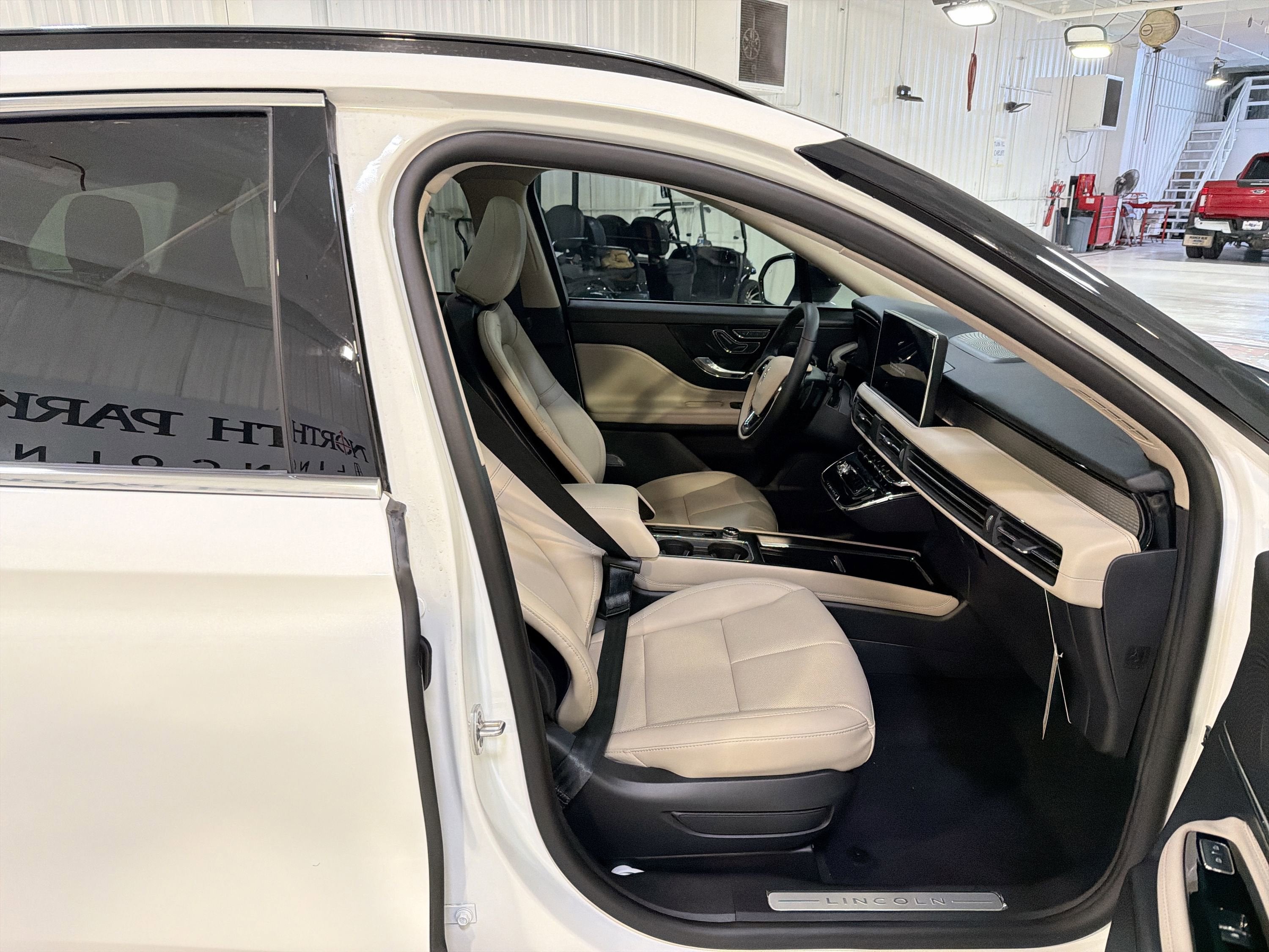 2026 Lincoln Corsair Premiere