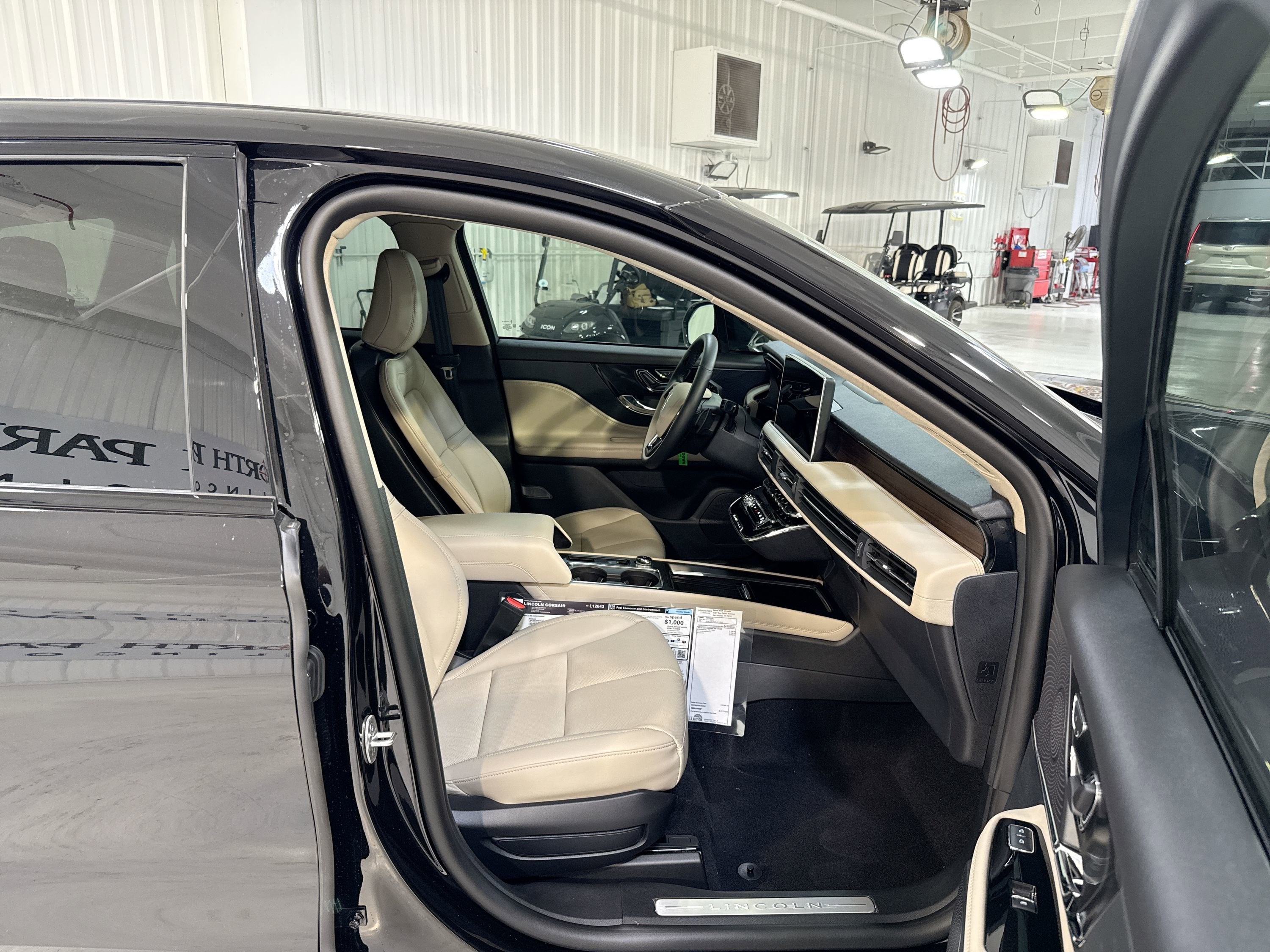 2026 Lincoln Corsair Premiere