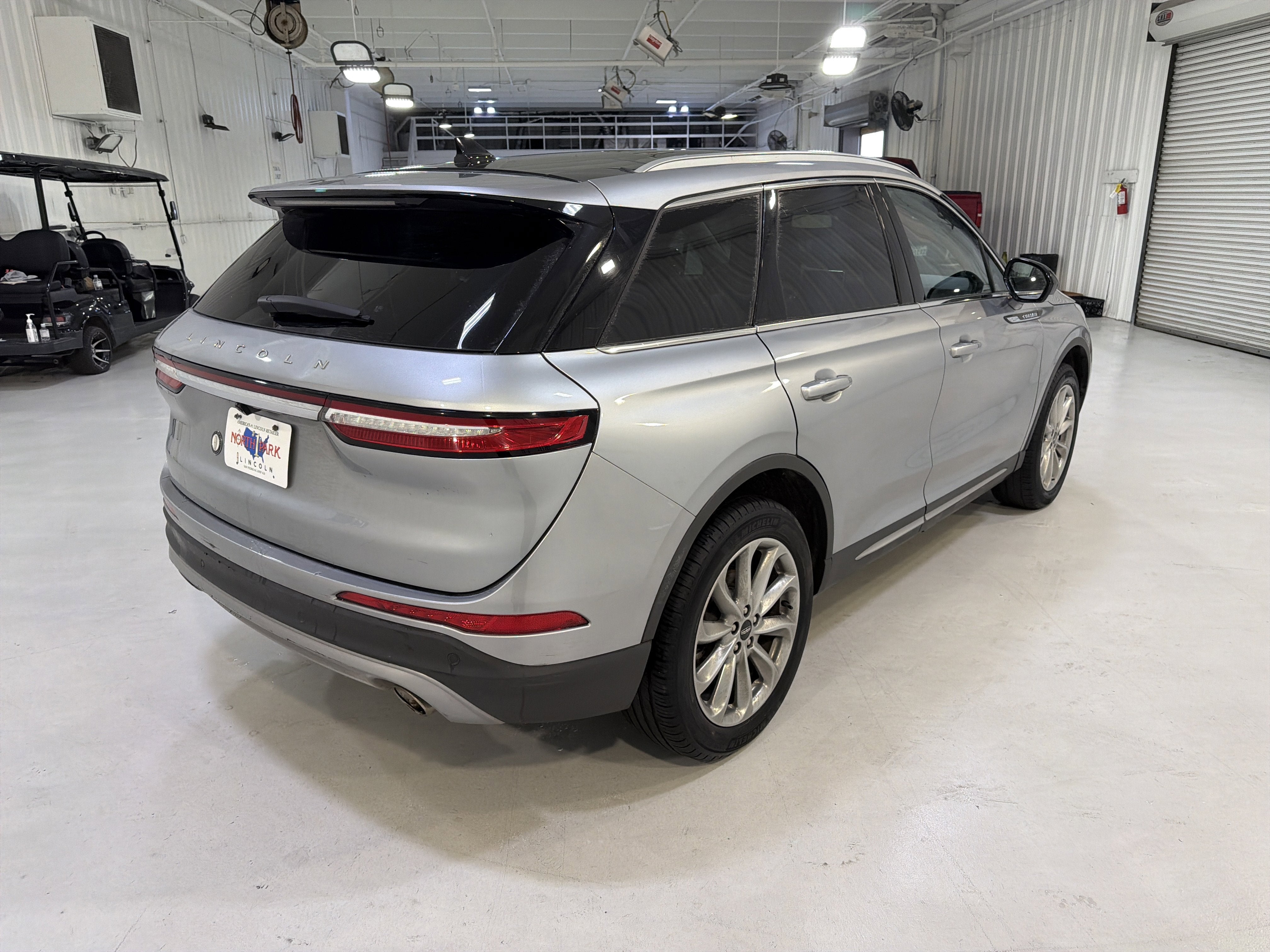 2022 Lincoln Corsair Standard