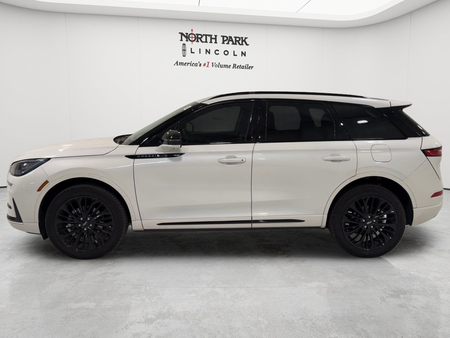 2026 Lincoln Corsair Premiere
