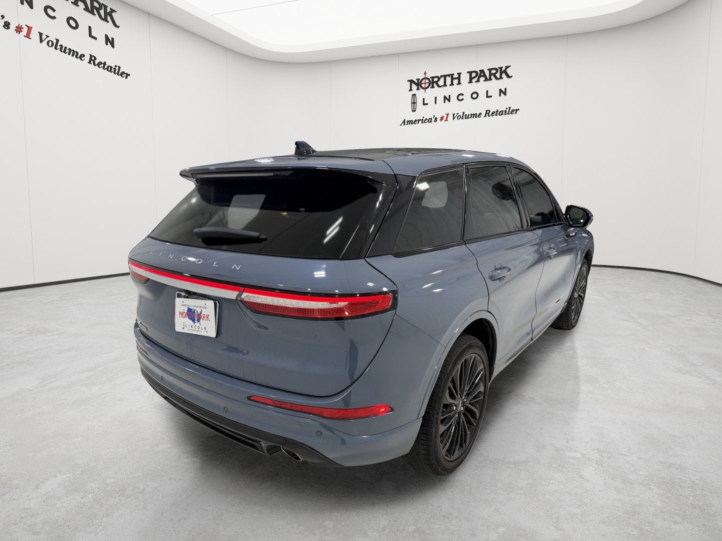 2023 Lincoln Corsair Standard