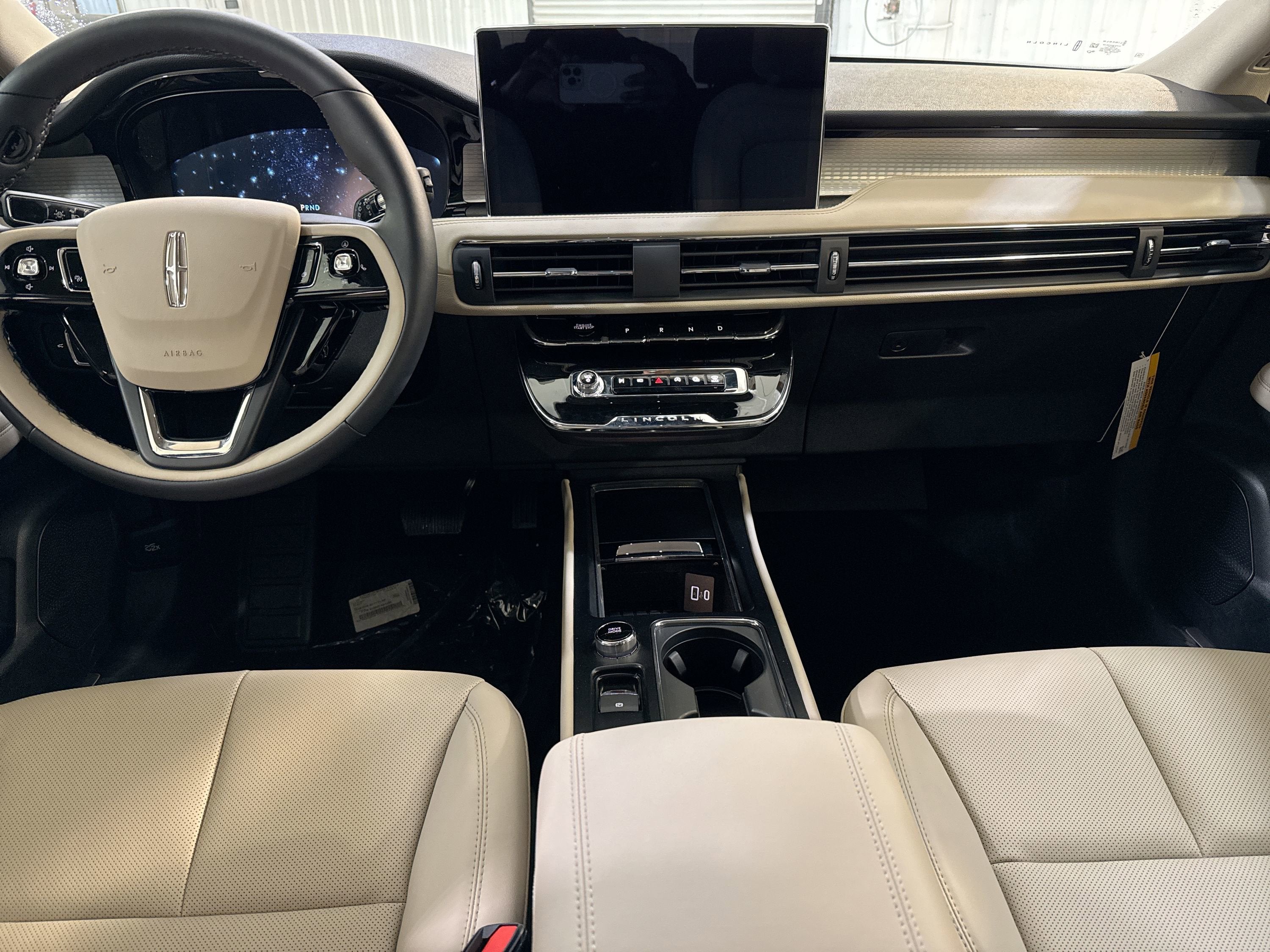 2025 Lincoln Corsair Premiere